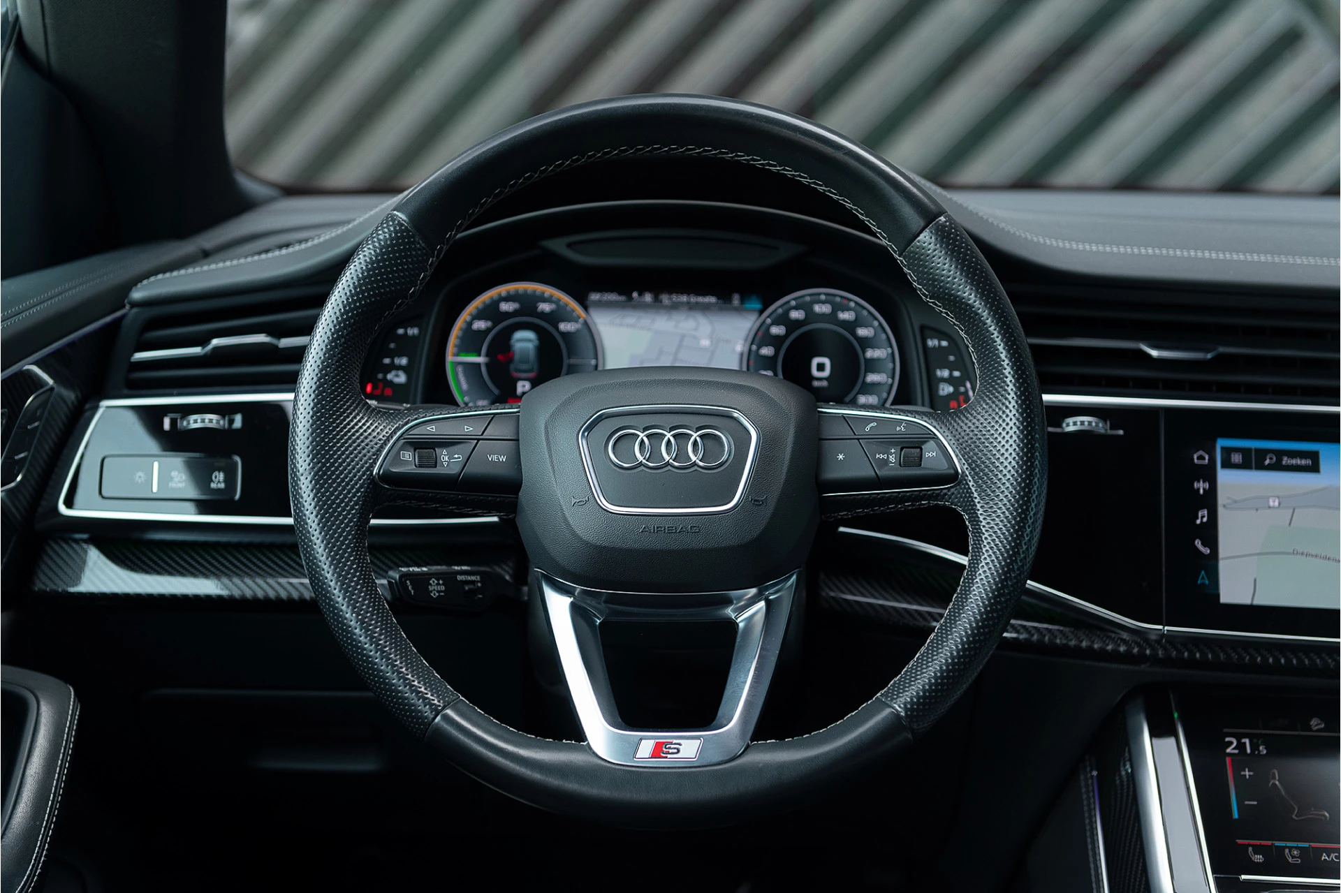 Hoofdafbeelding Audi Q8