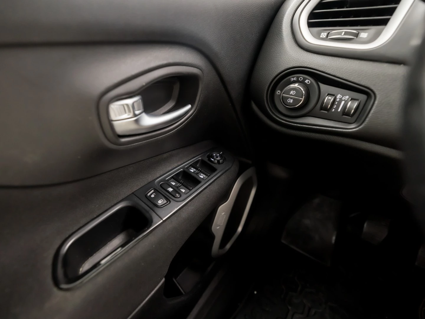 Hoofdafbeelding Jeep Renegade