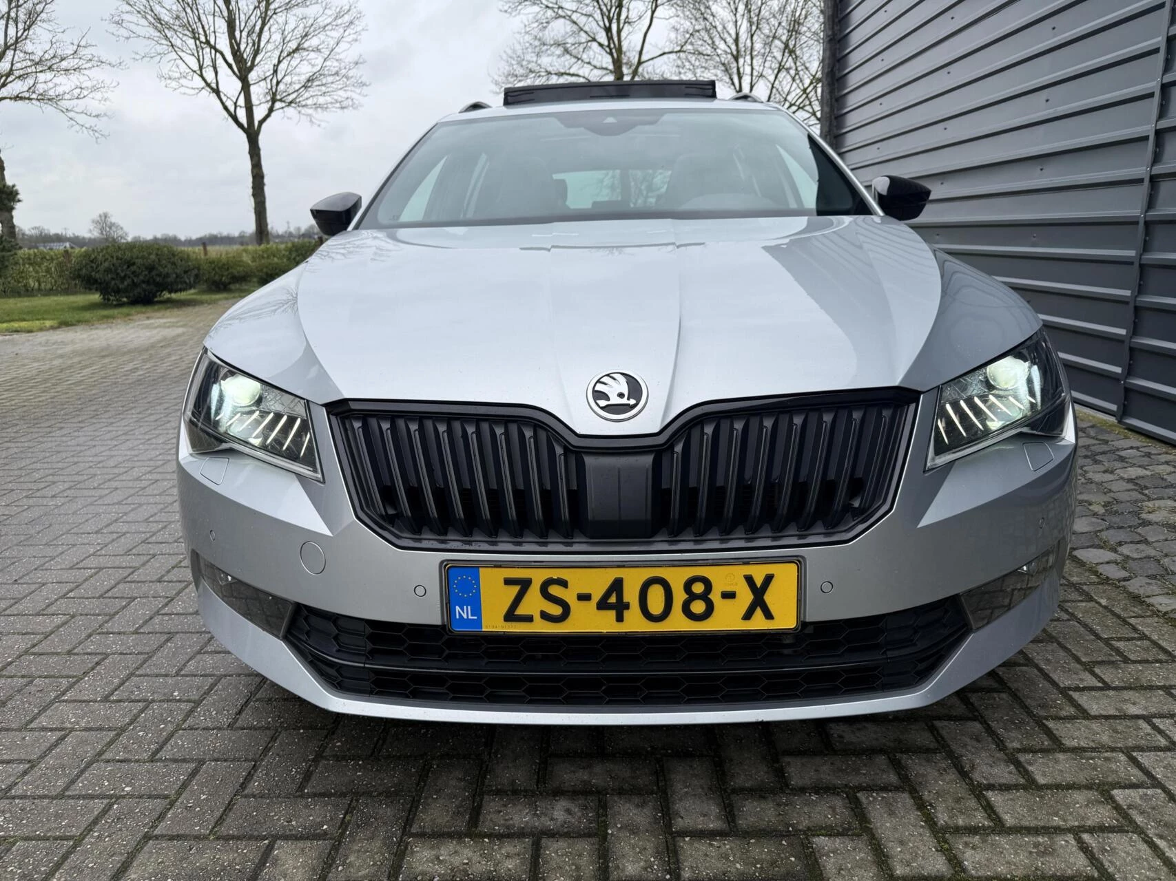 Hoofdafbeelding Škoda Superb