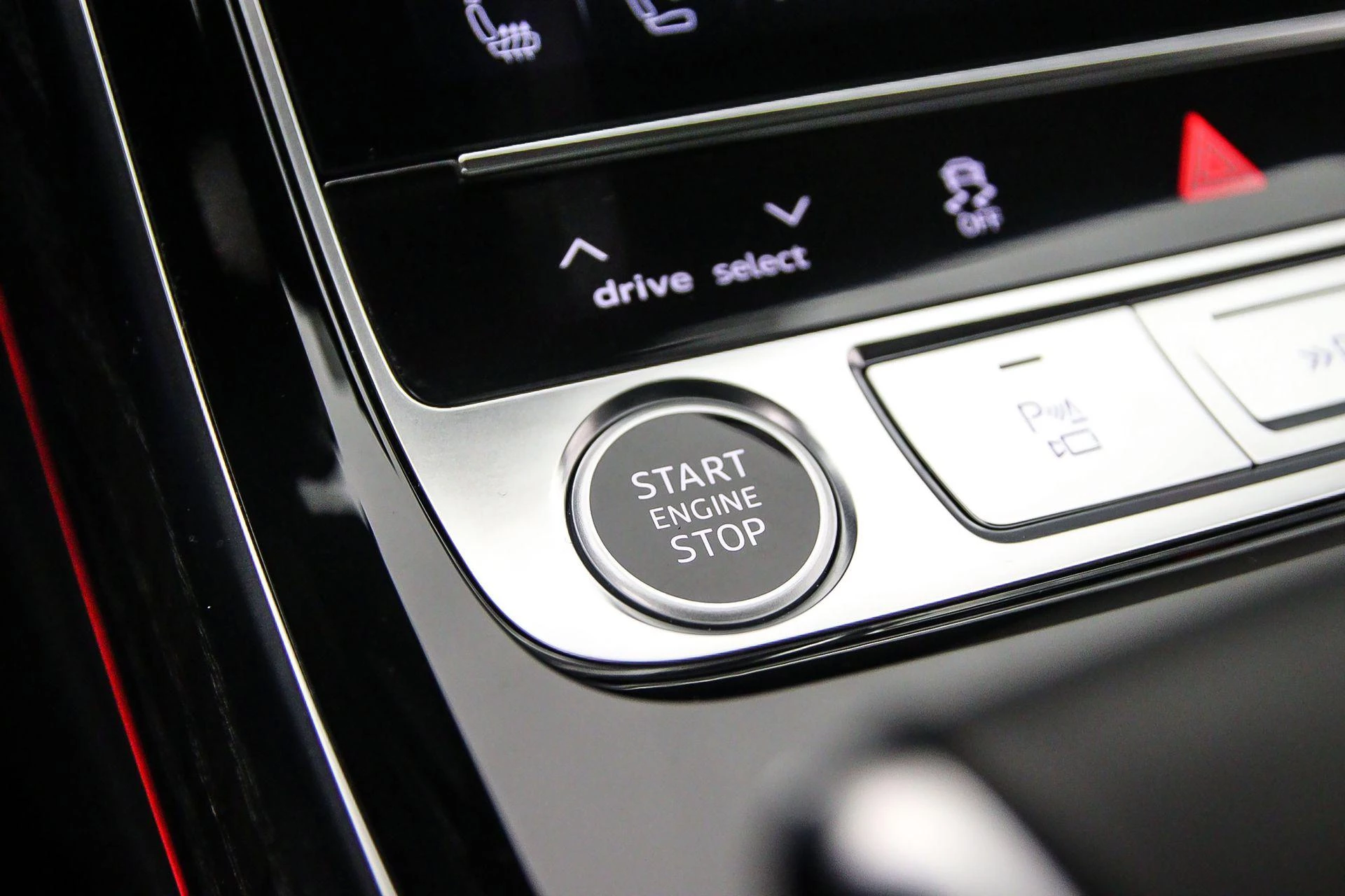 Hoofdafbeelding Audi A8