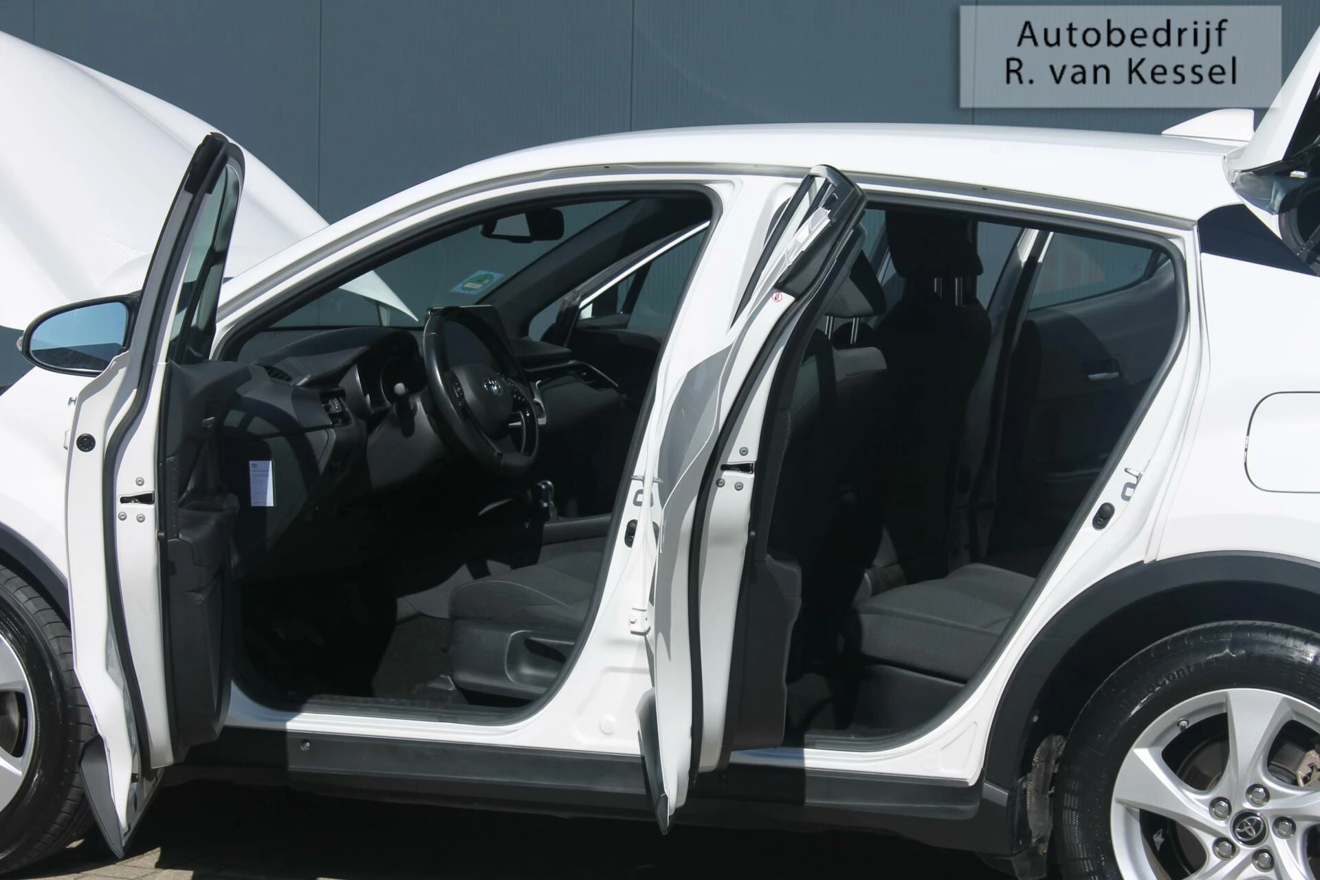 Hoofdafbeelding Toyota C-HR