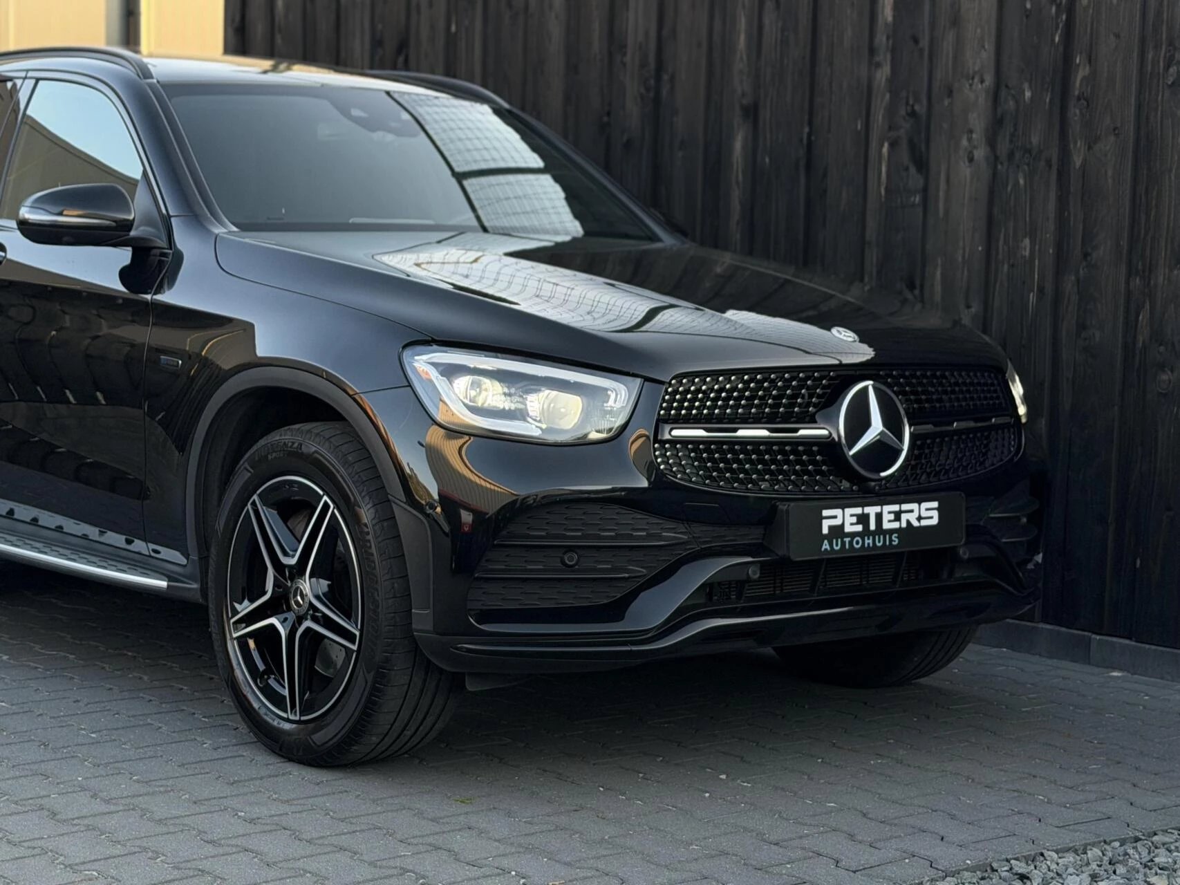 Hoofdafbeelding Mercedes-Benz GLC