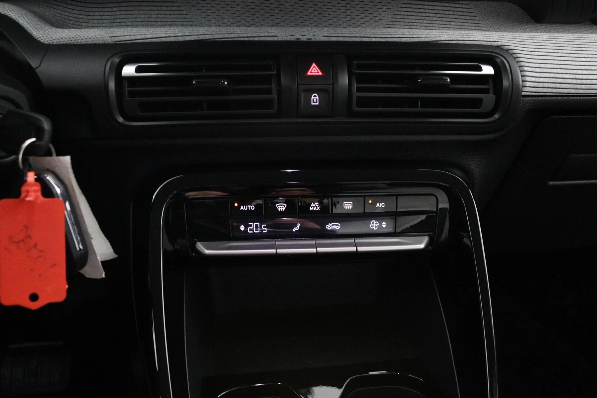 Hoofdafbeelding Citroën ë-C3 Aircross