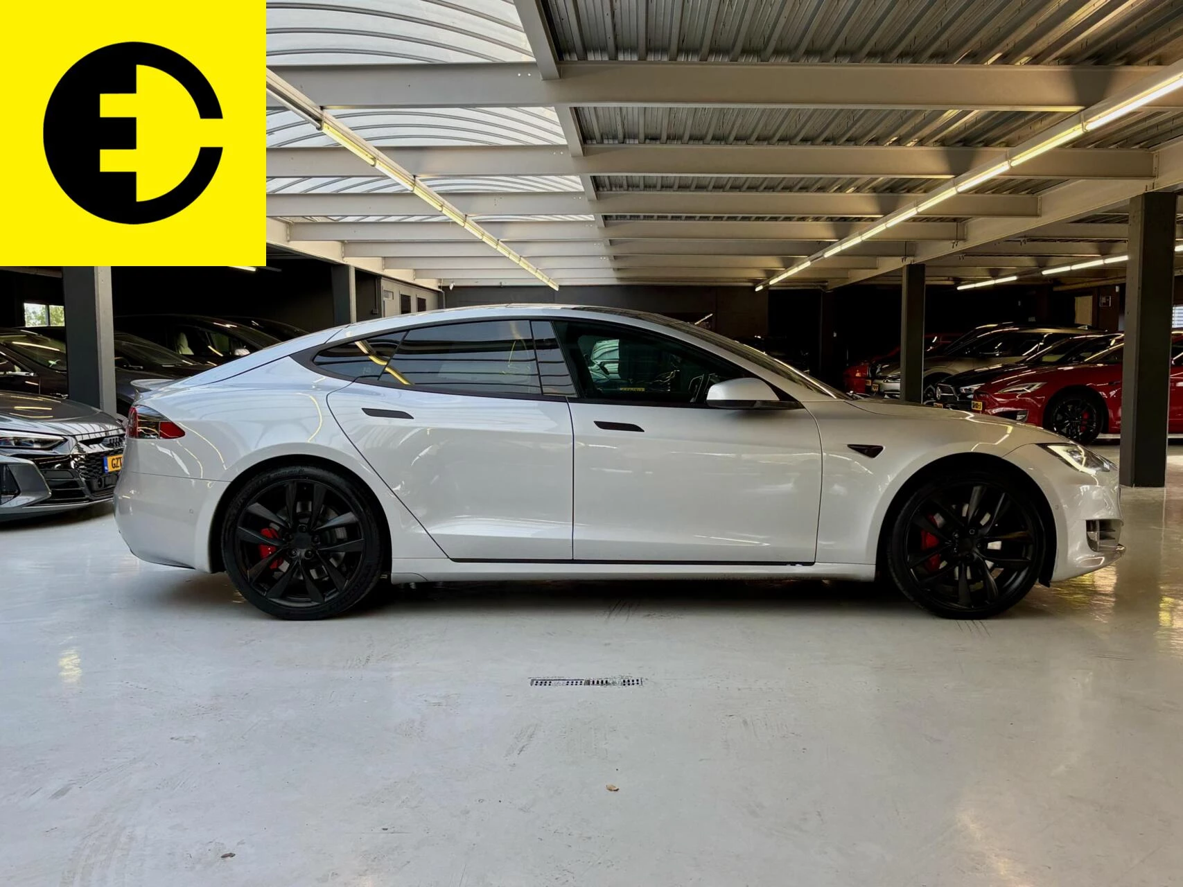 Hoofdafbeelding Tesla Model S