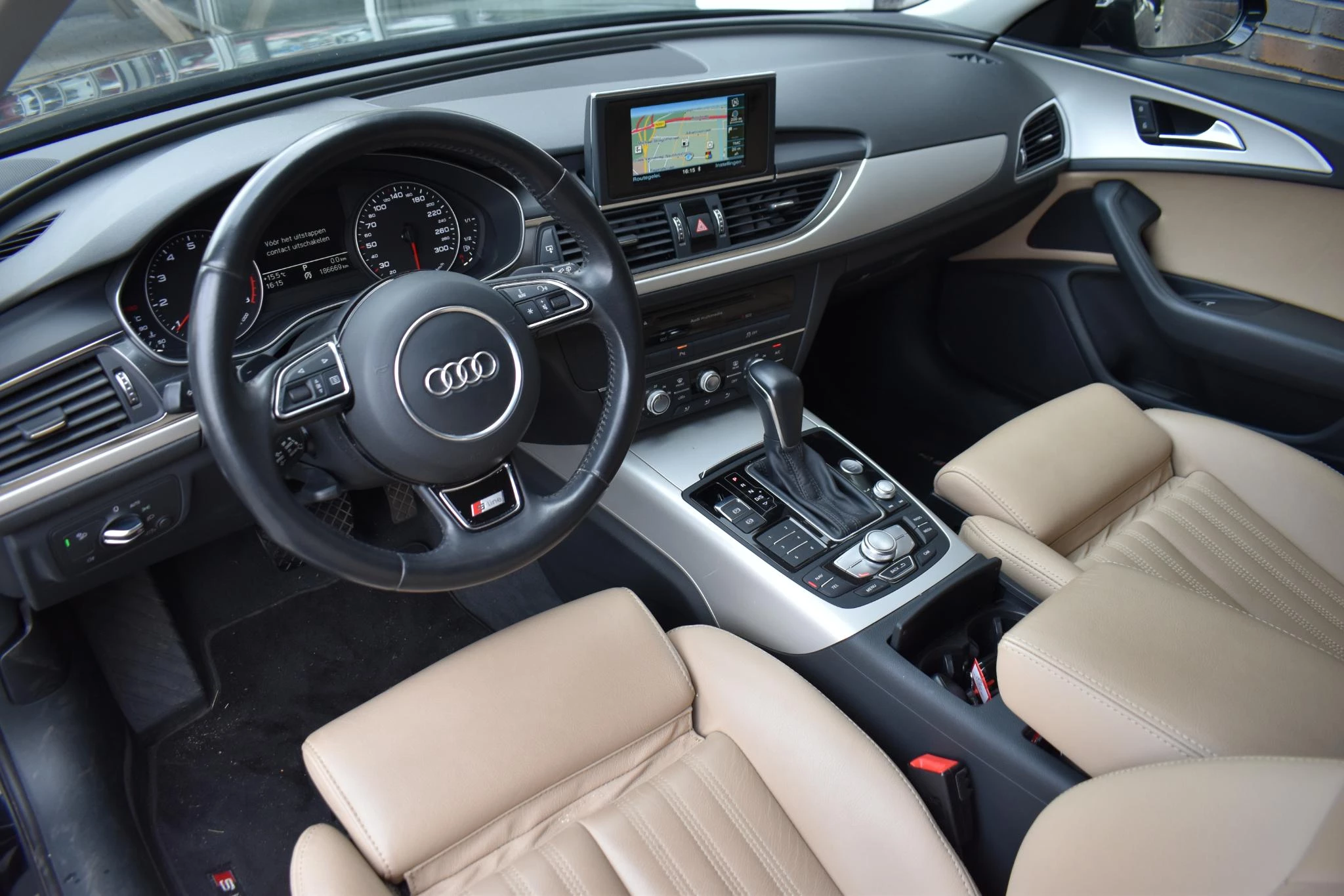Hoofdafbeelding Audi A6