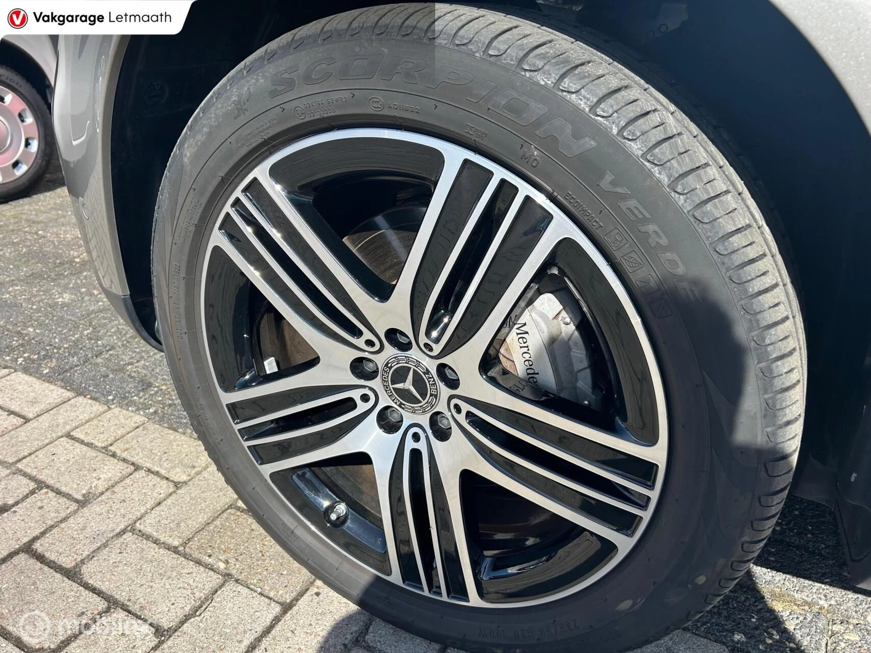 Hoofdafbeelding Mercedes-Benz EQC