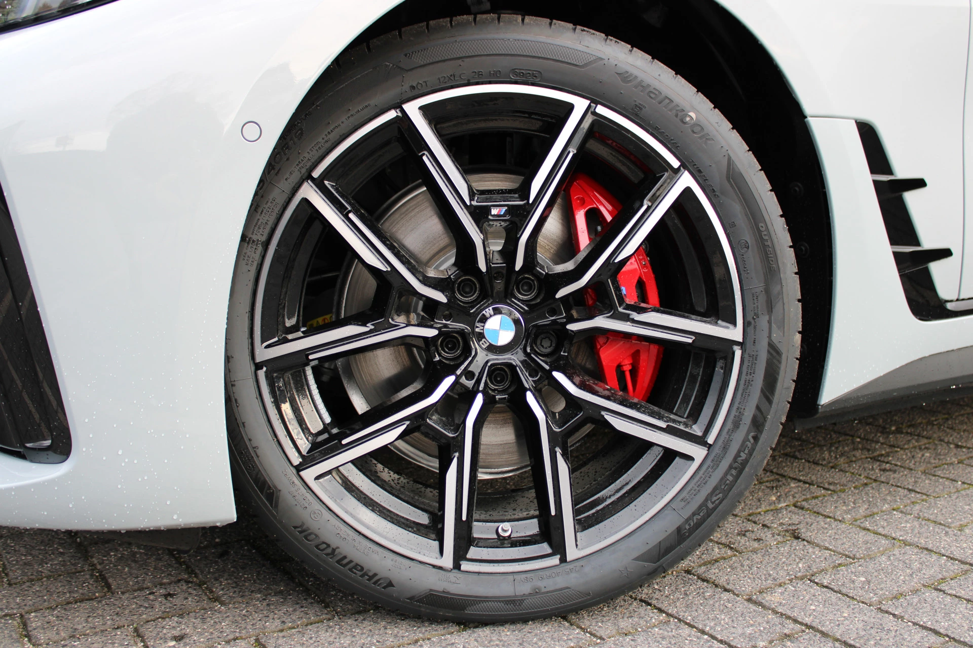 Hoofdafbeelding BMW i4