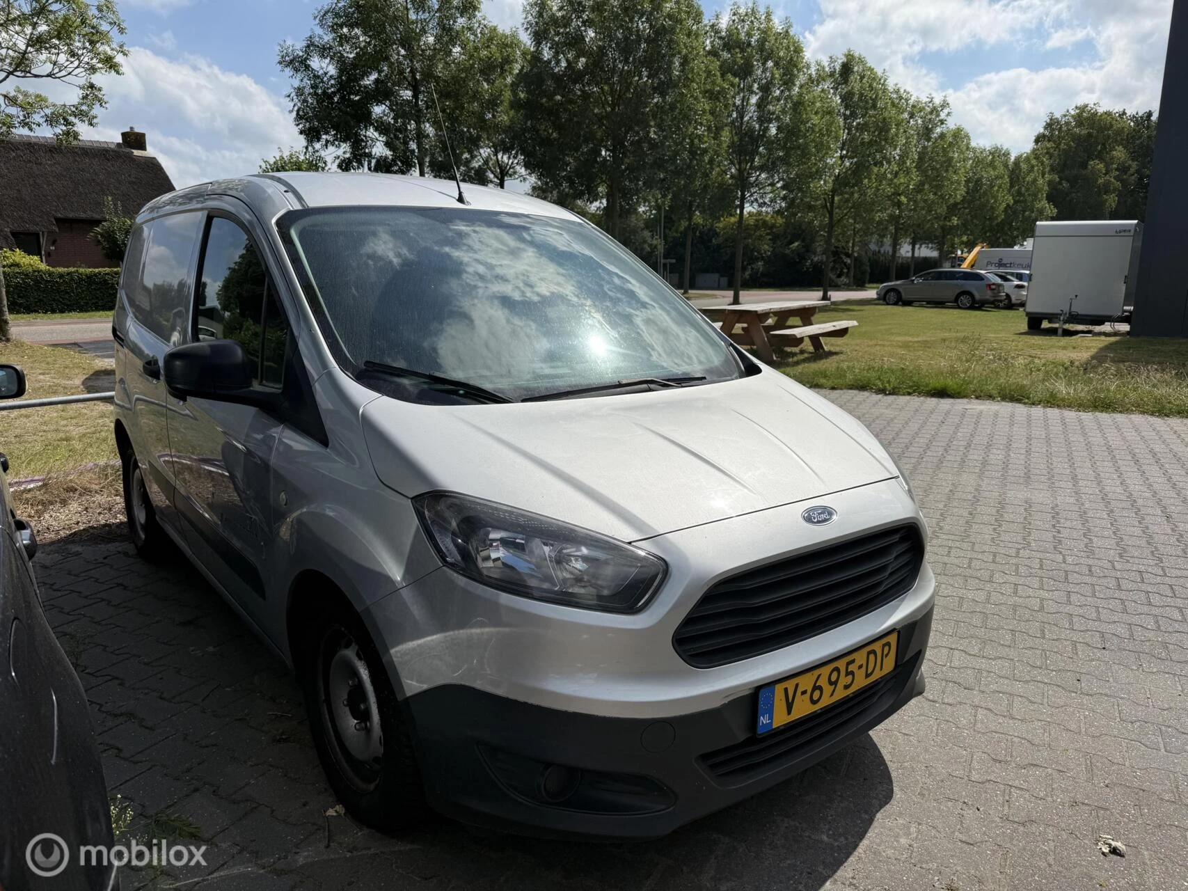 Hoofdafbeelding Ford Transit Courier