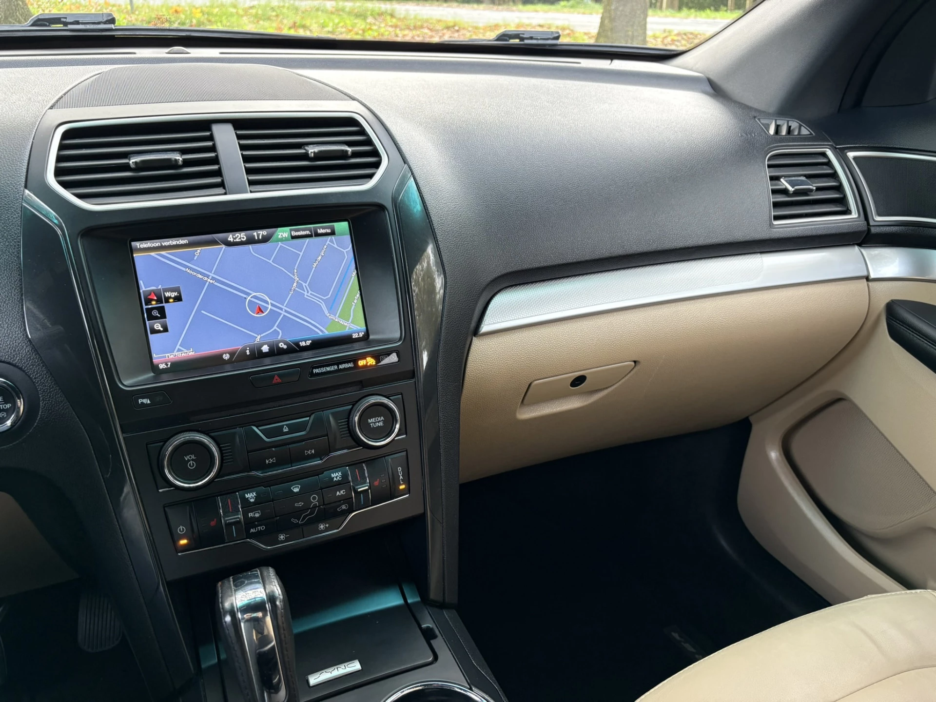 Hoofdafbeelding Ford Explorer