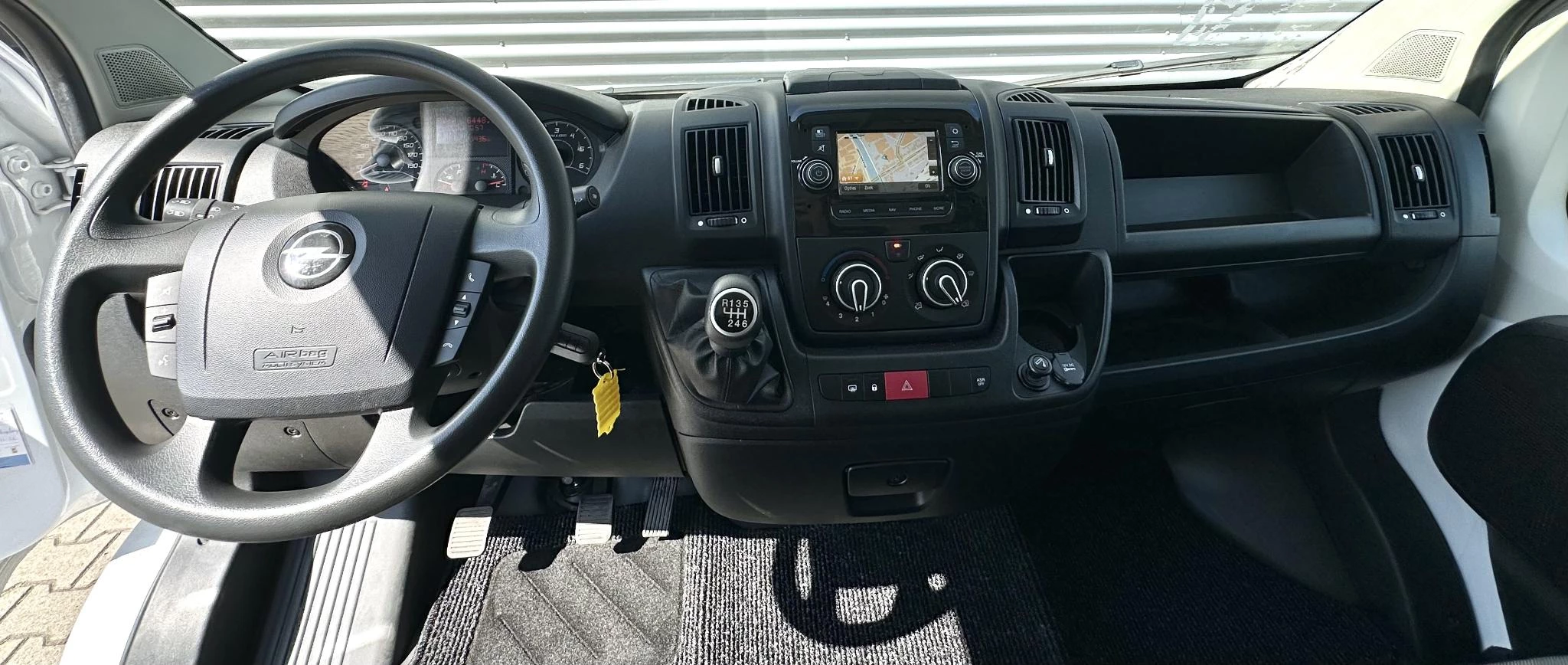Hoofdafbeelding Opel Movano