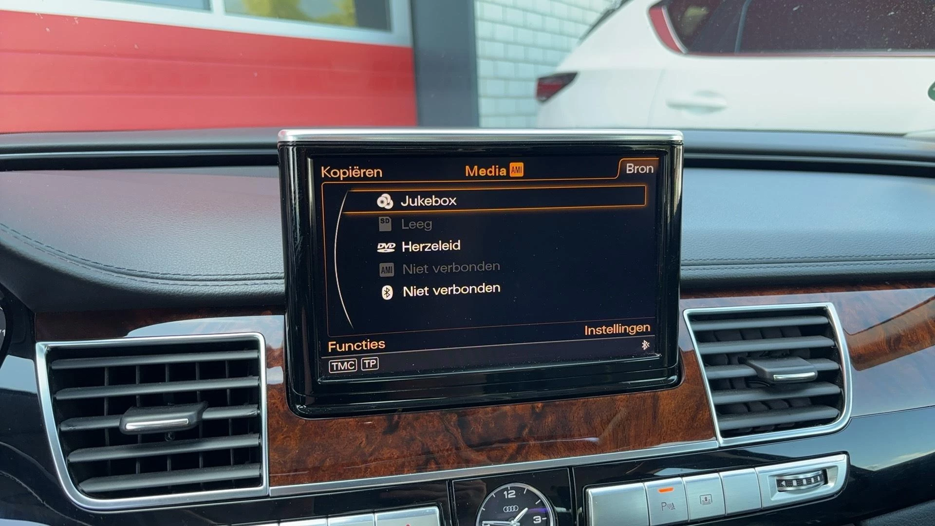 Hoofdafbeelding Audi A8