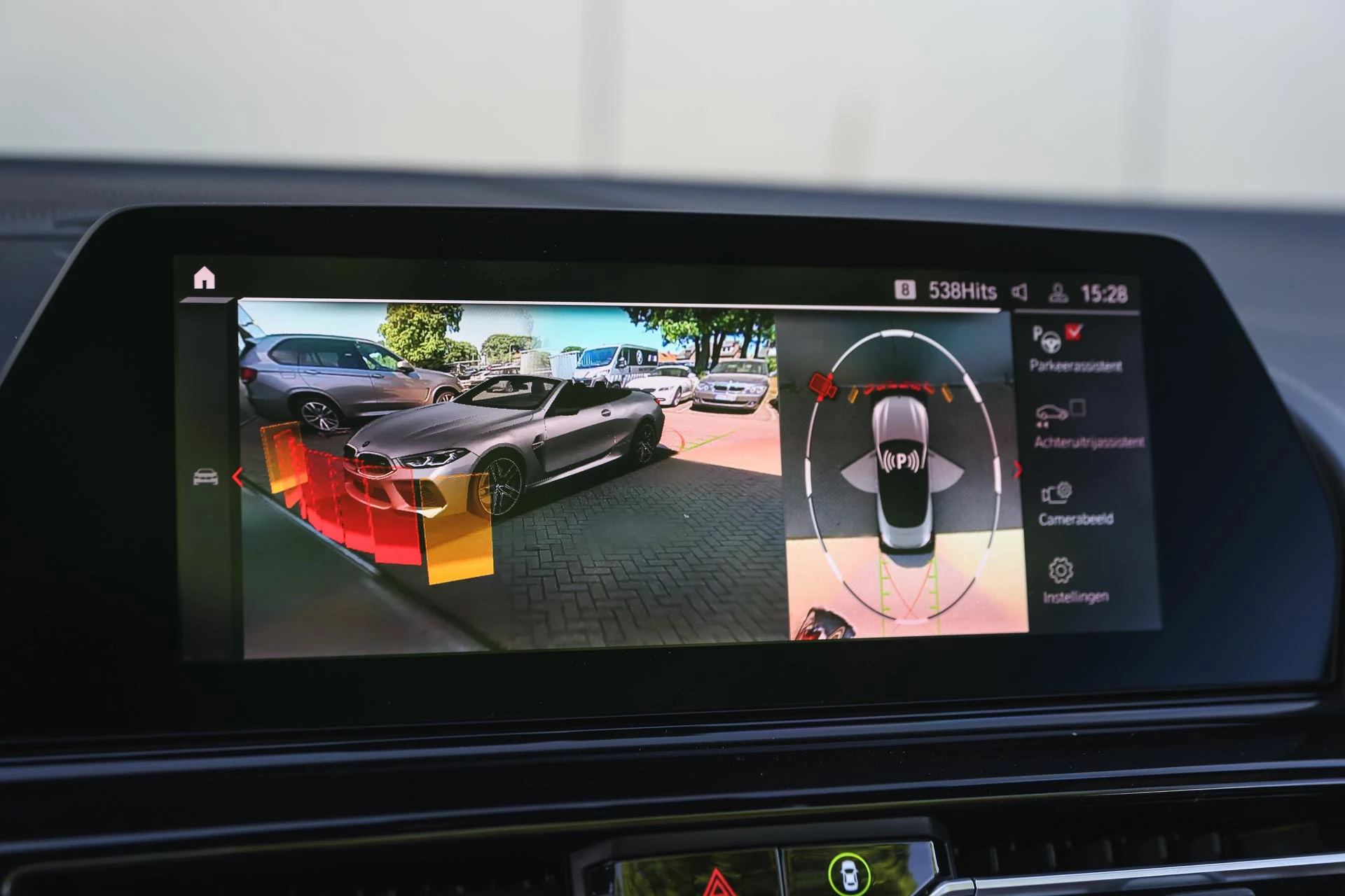 Hoofdafbeelding BMW M8