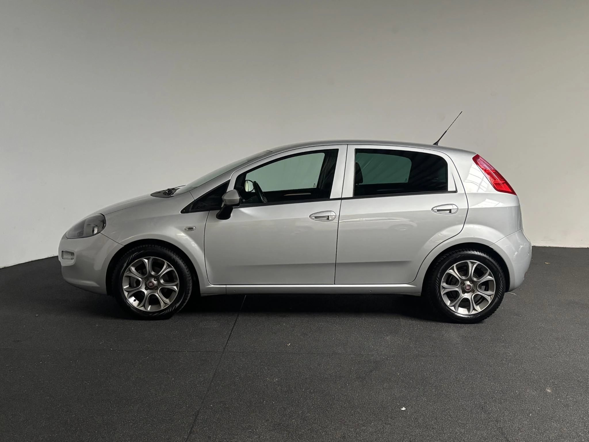 Hoofdafbeelding Fiat Punto