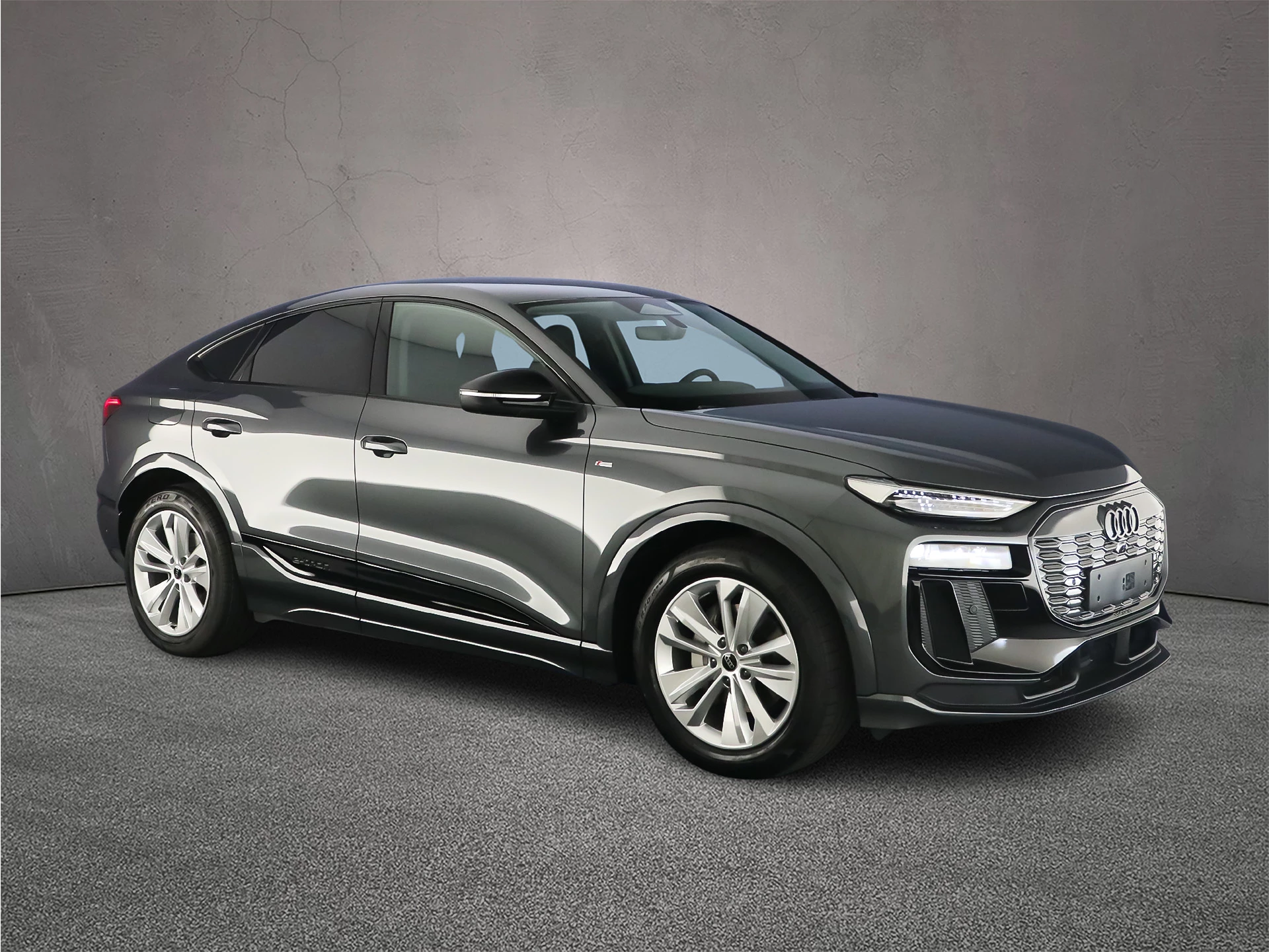 Hoofdafbeelding Audi Q6 e-tron