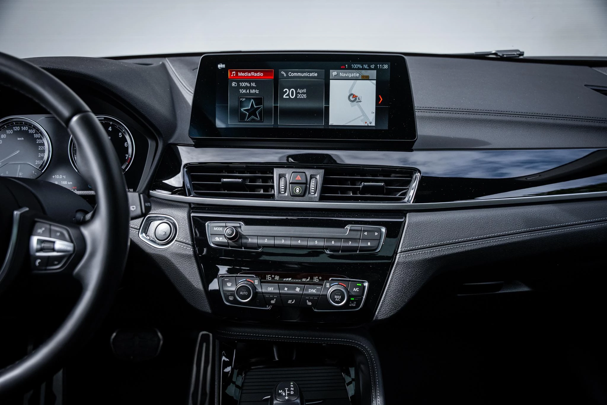 Hoofdafbeelding BMW X2