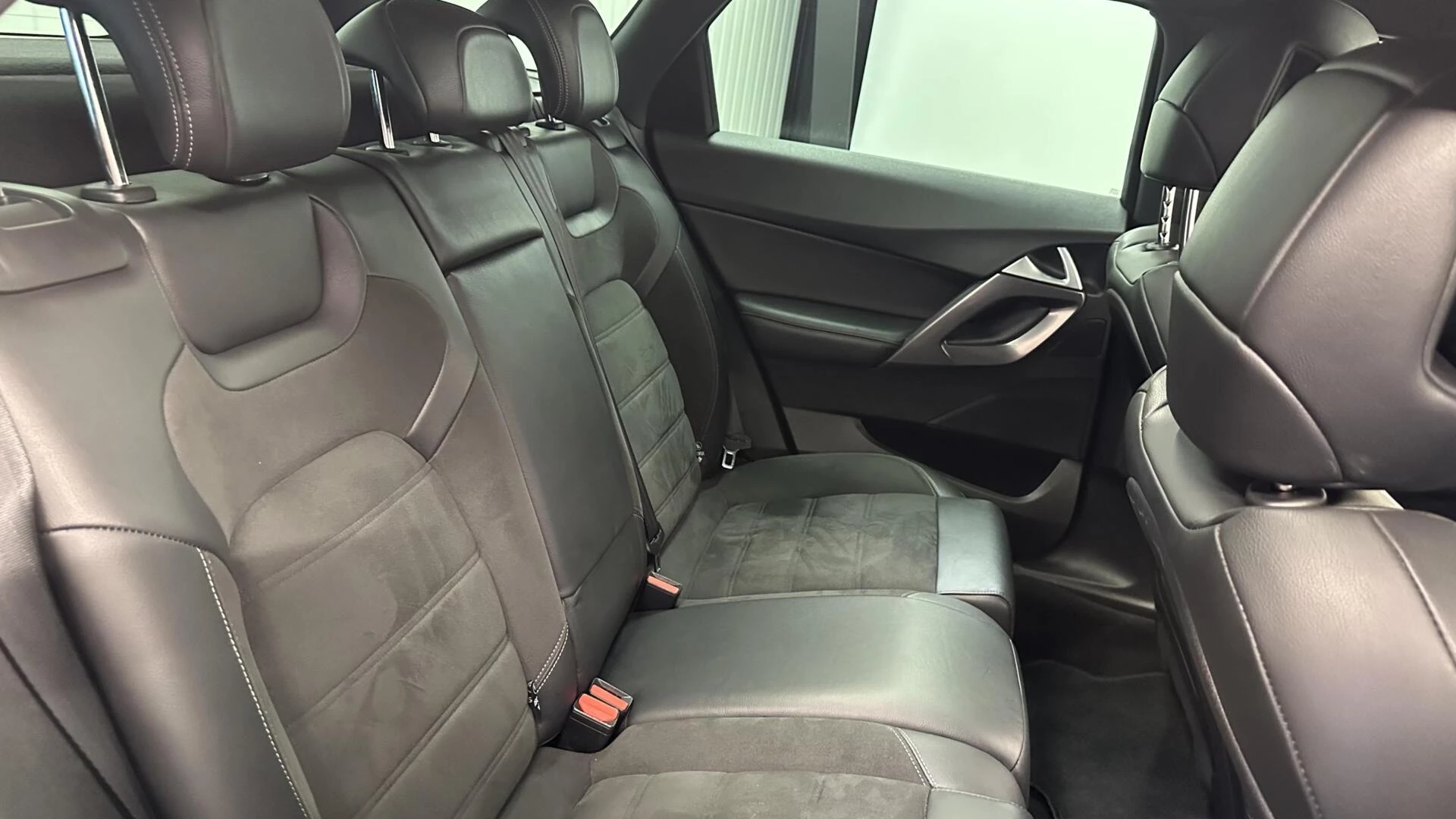 Hoofdafbeelding DS DS 5