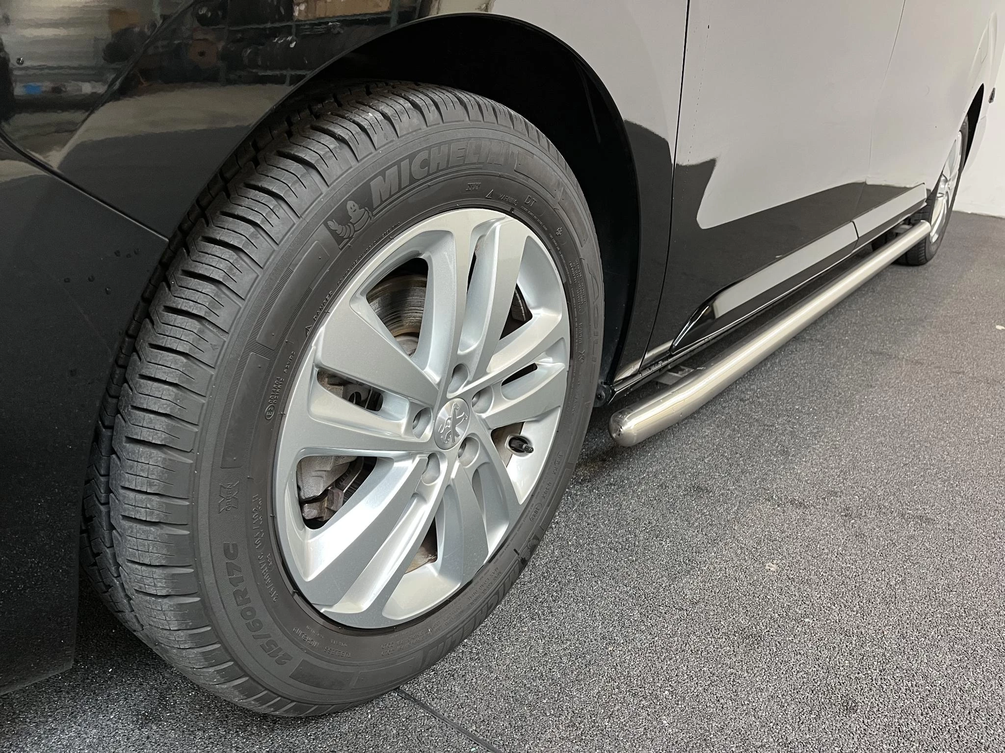 Hoofdafbeelding Peugeot e-Expert
