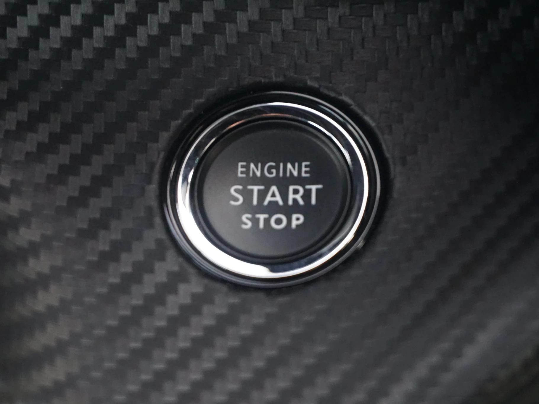 Hoofdafbeelding Peugeot e-2008