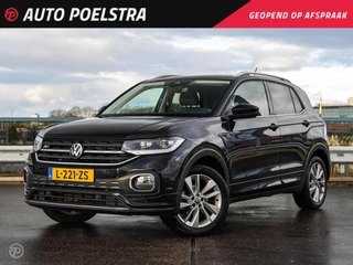 Hoofdafbeelding Volkswagen T-Cross Volkswagen T-Cross 1.5 TSI 150 PK DSG Aut. Style R-Line LED Navigatie Virtual Cockpit Apple CarPlay Android Auto DAB Camera Stoelverwarming Lane Assist