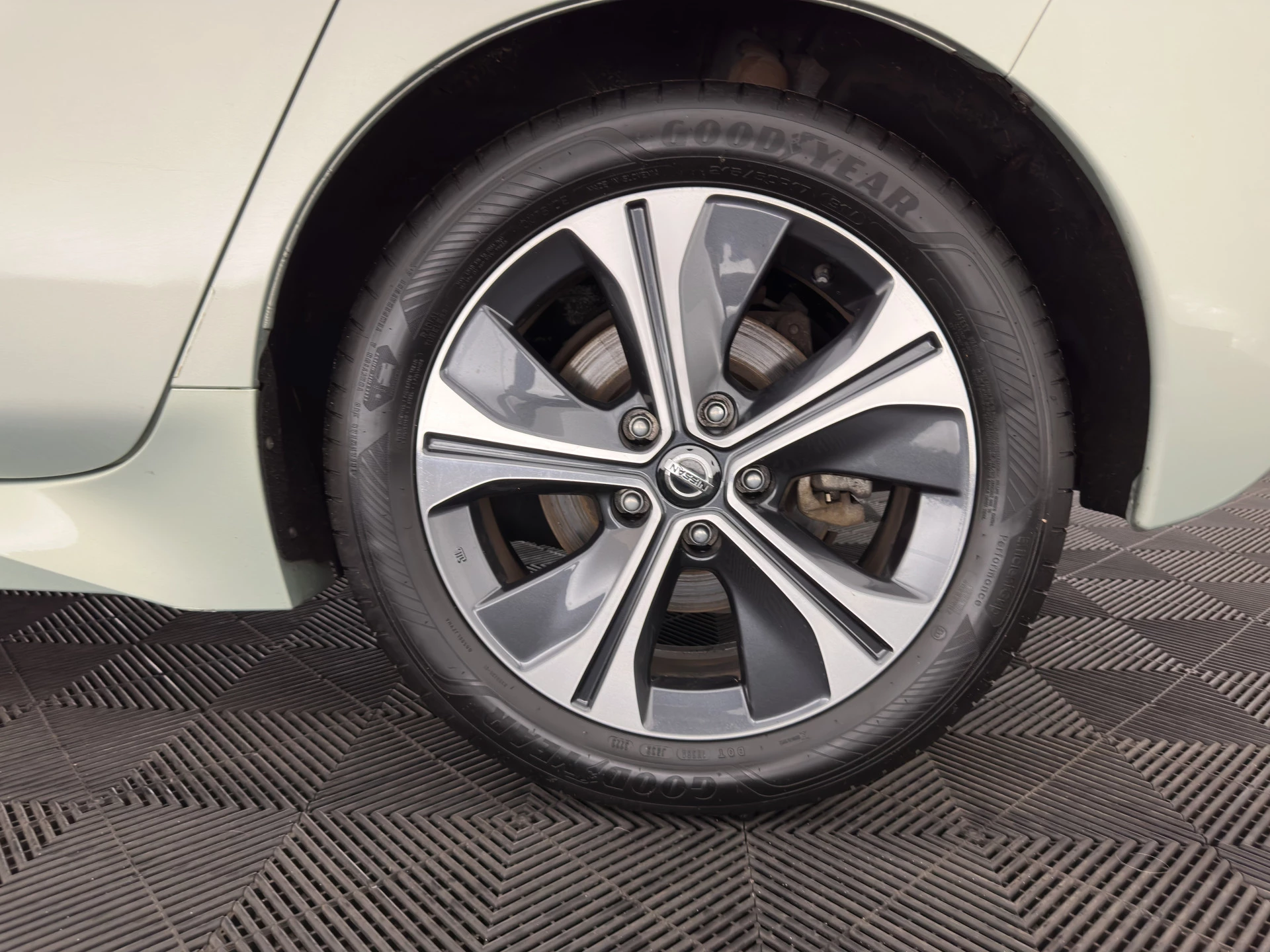 Hoofdafbeelding Nissan Leaf