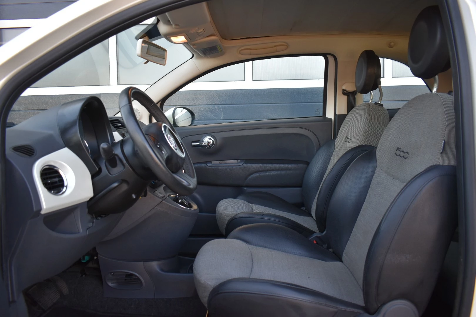 Hoofdafbeelding Fiat 500C