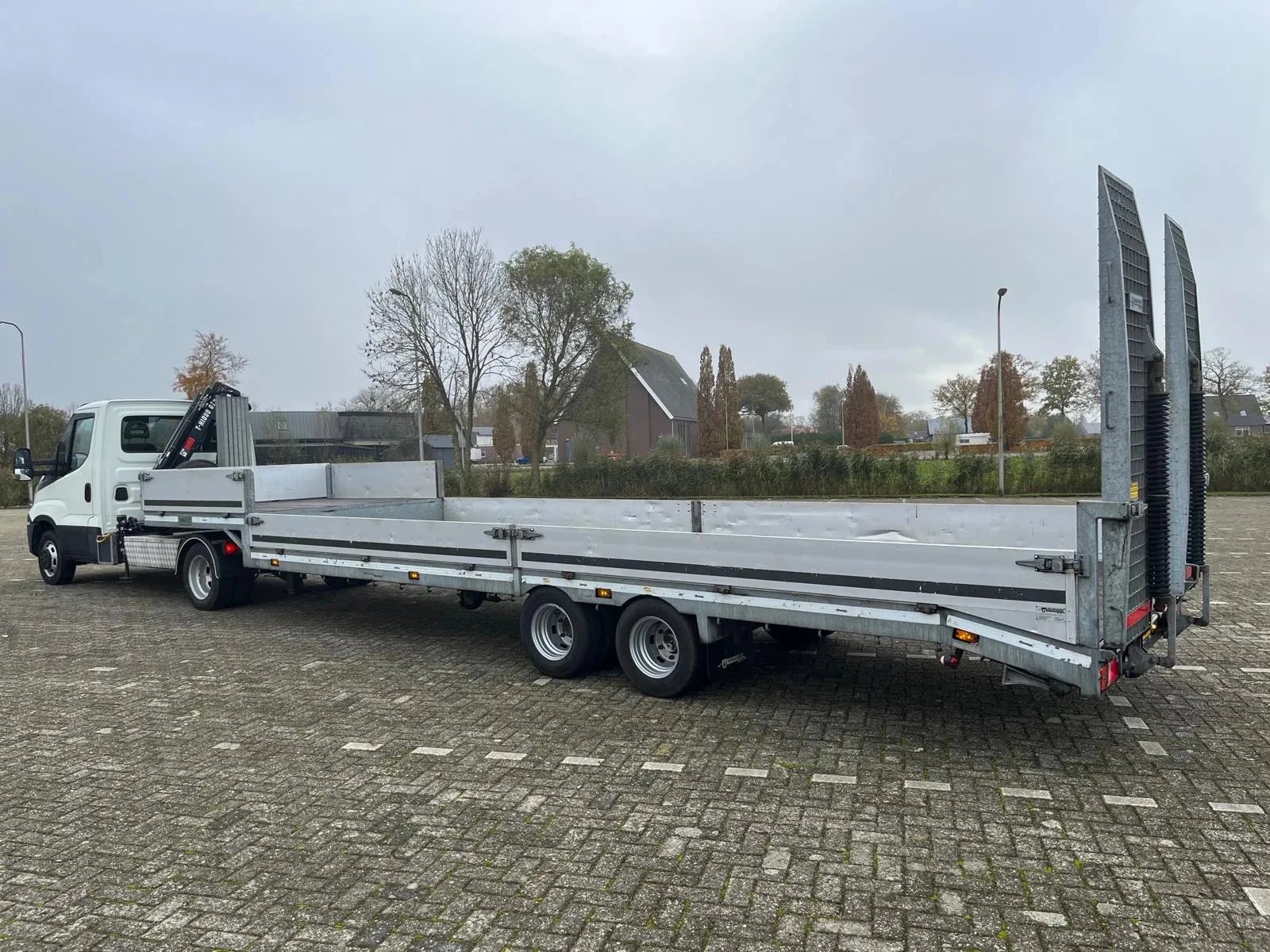 Hoofdafbeelding Iveco 40C21 , 9.1 T , BE Trekker , HIAB