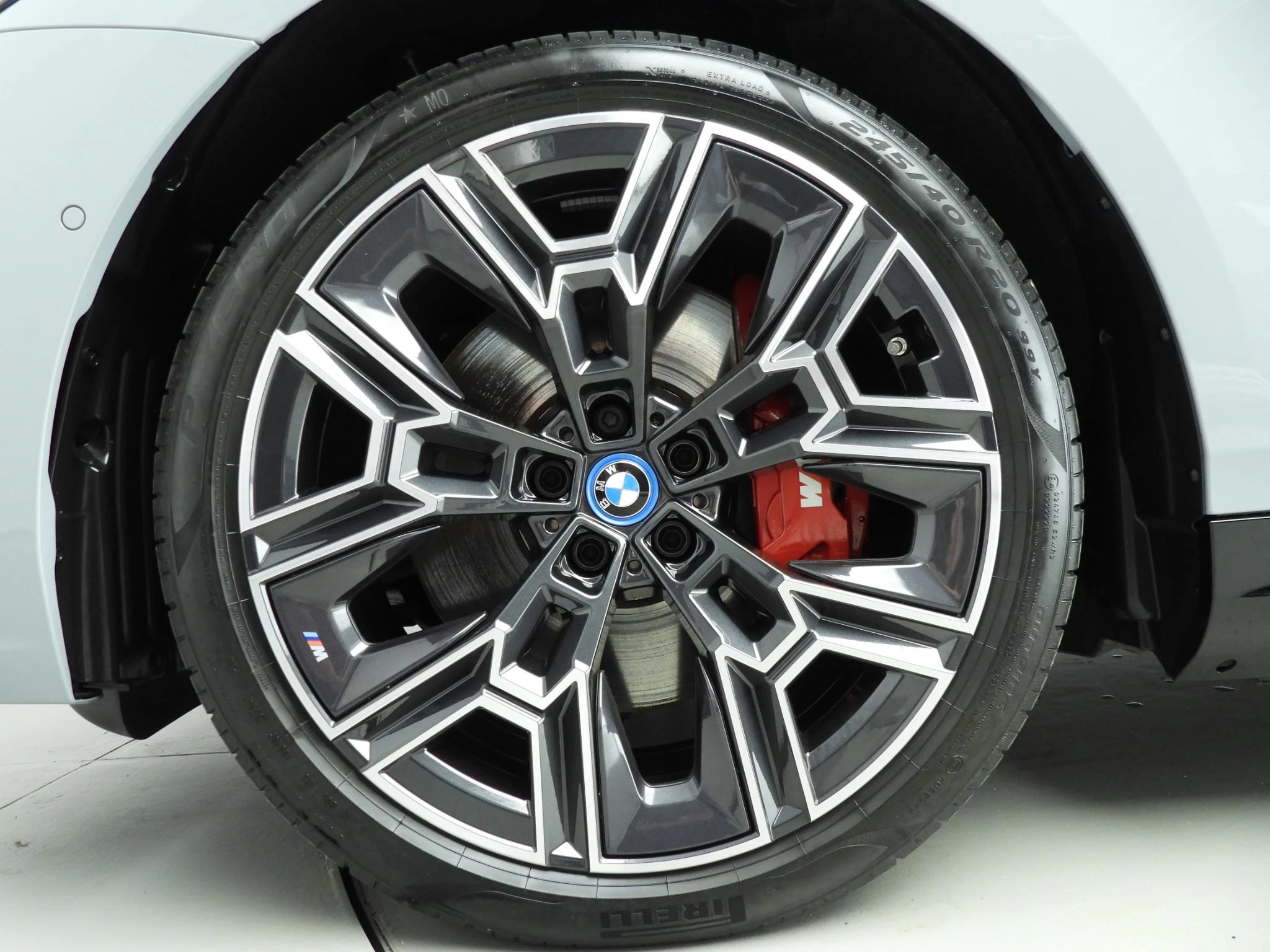 Hoofdafbeelding BMW i5