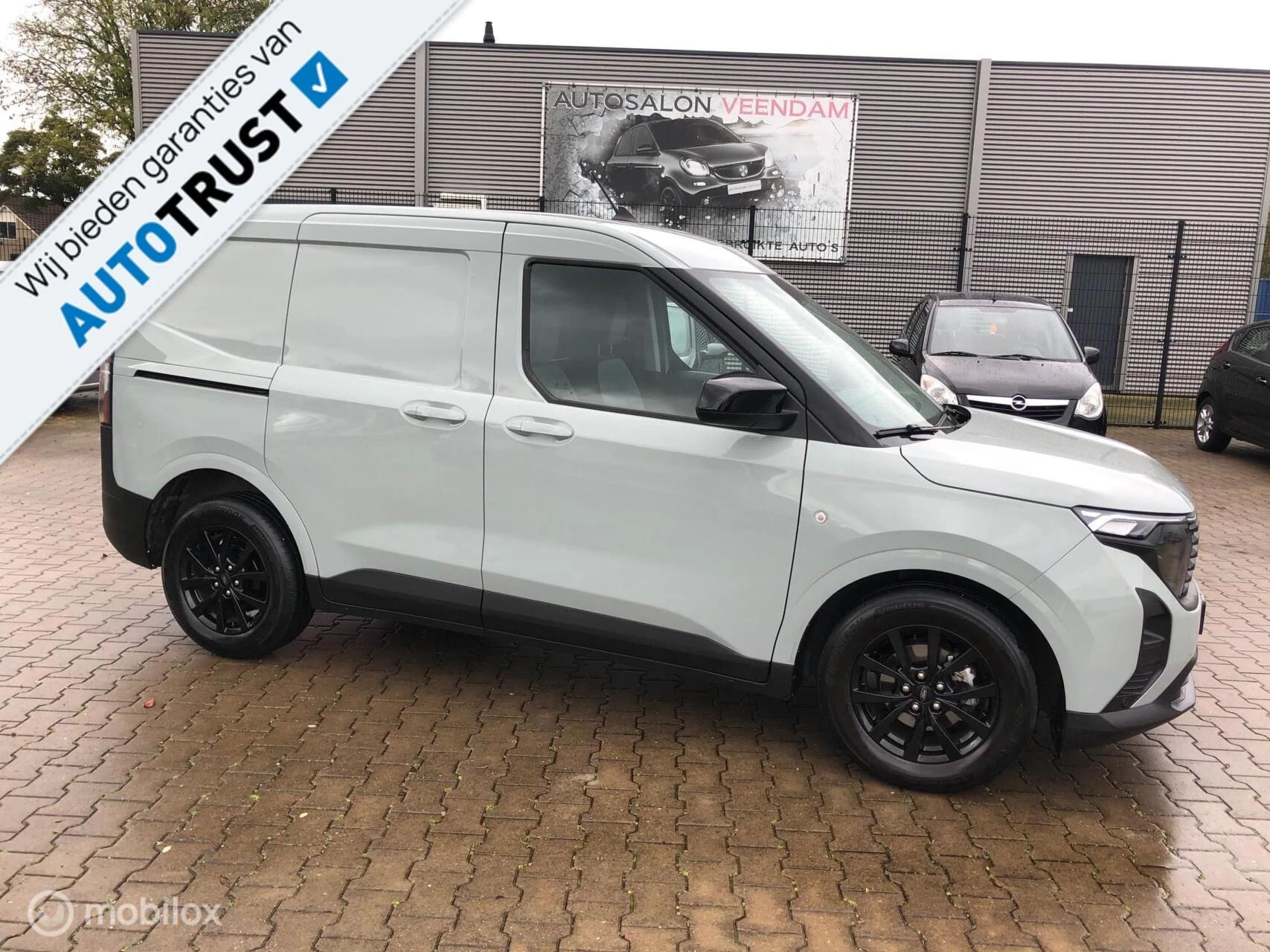 Hoofdafbeelding Ford Transit Courier