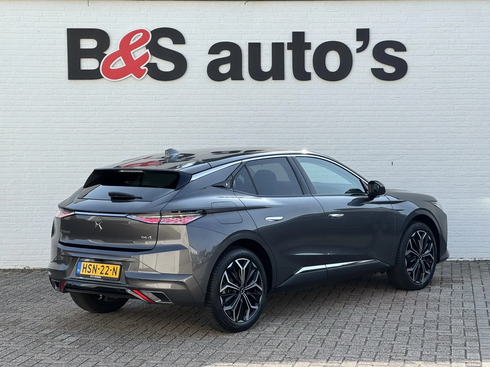 Hoofdafbeelding DS DS 4