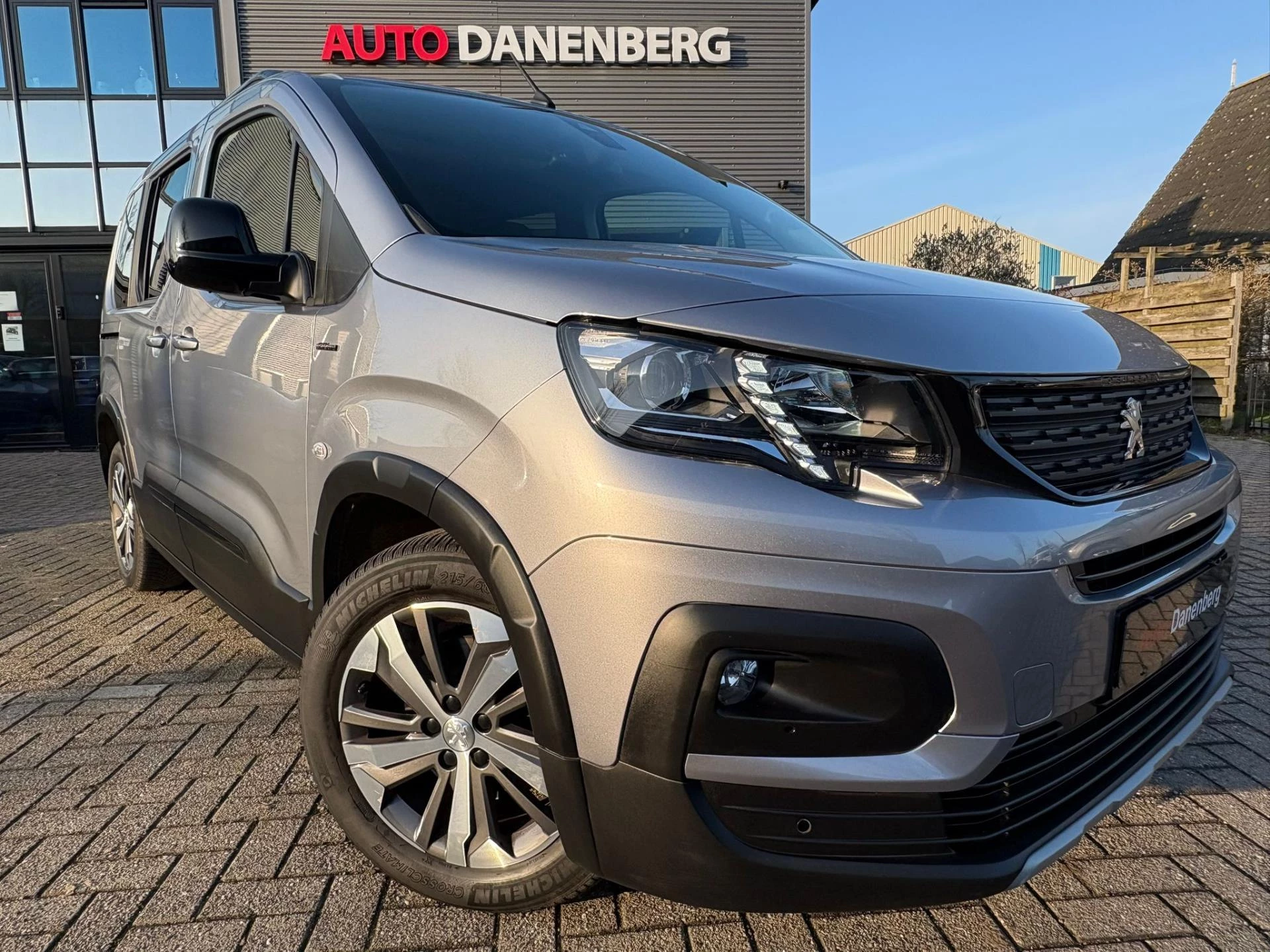 Hoofdafbeelding Peugeot Rifter