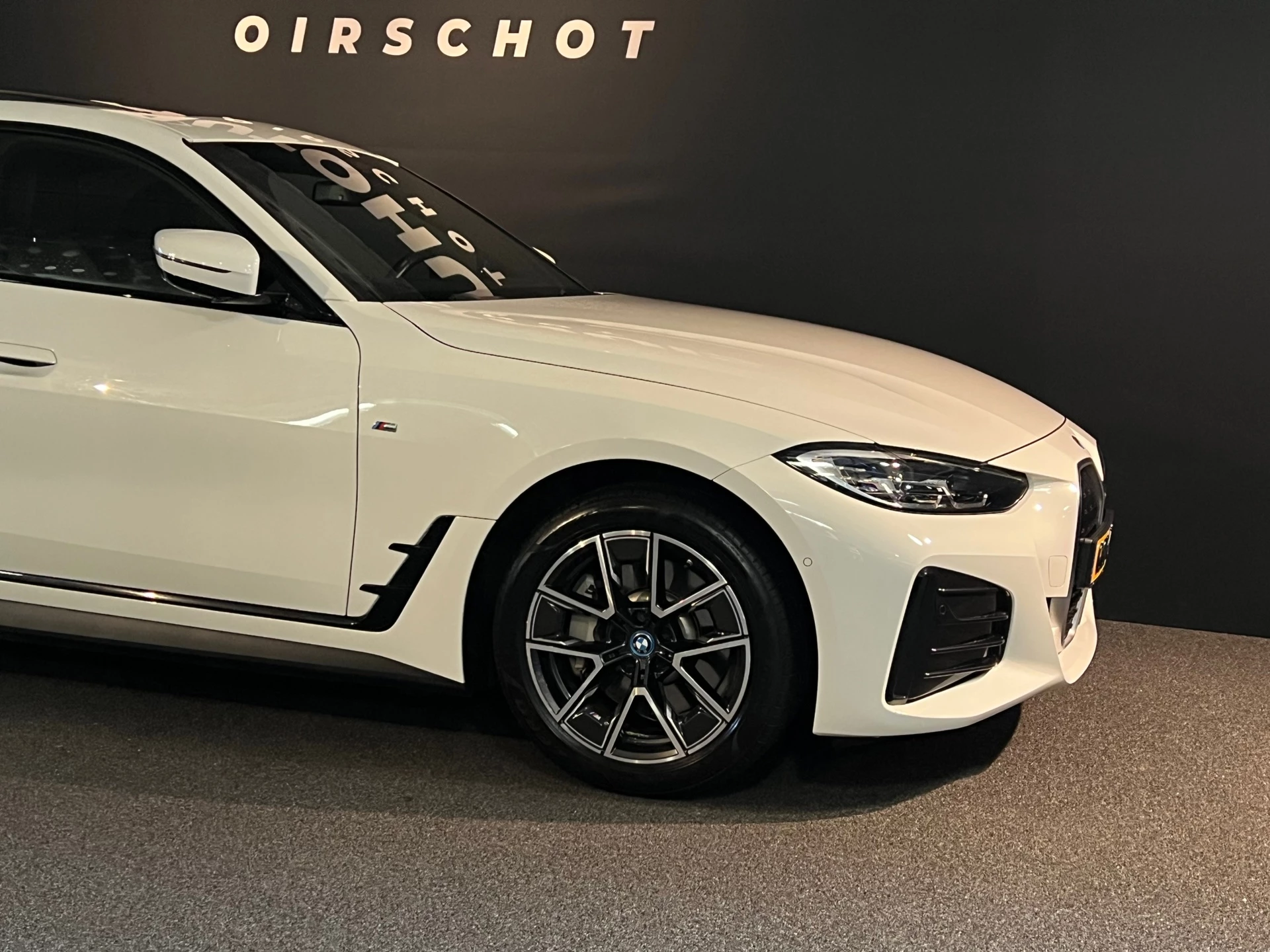 Hoofdafbeelding BMW i4