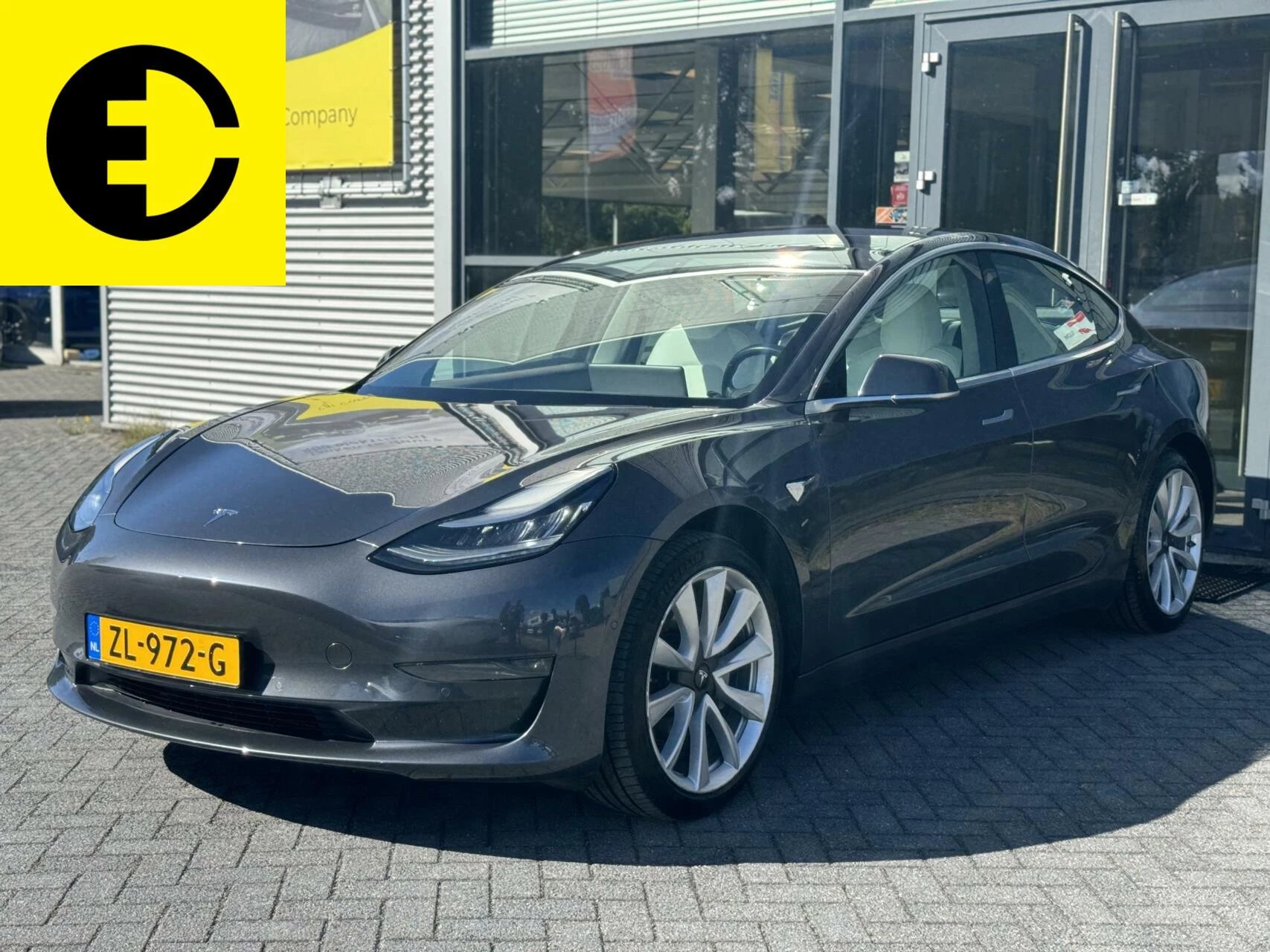 Hoofdafbeelding Tesla Model 3