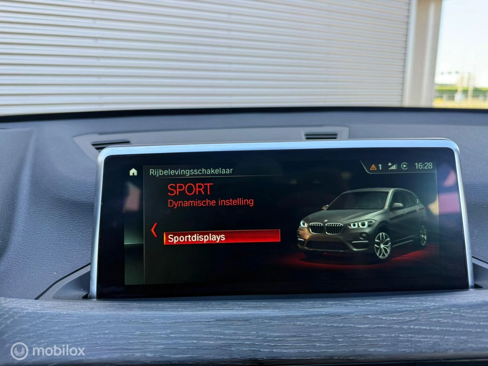 Hoofdafbeelding BMW X1