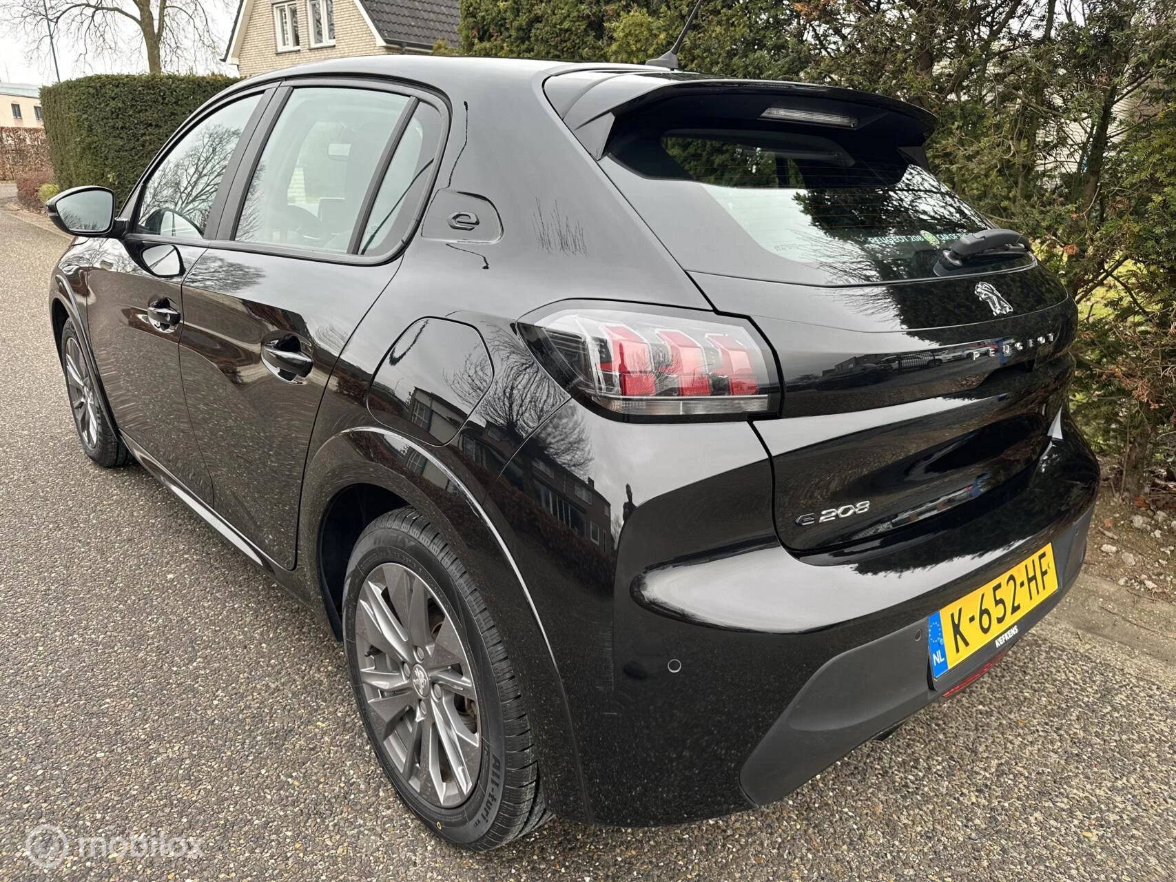 Hoofdafbeelding Peugeot e-208