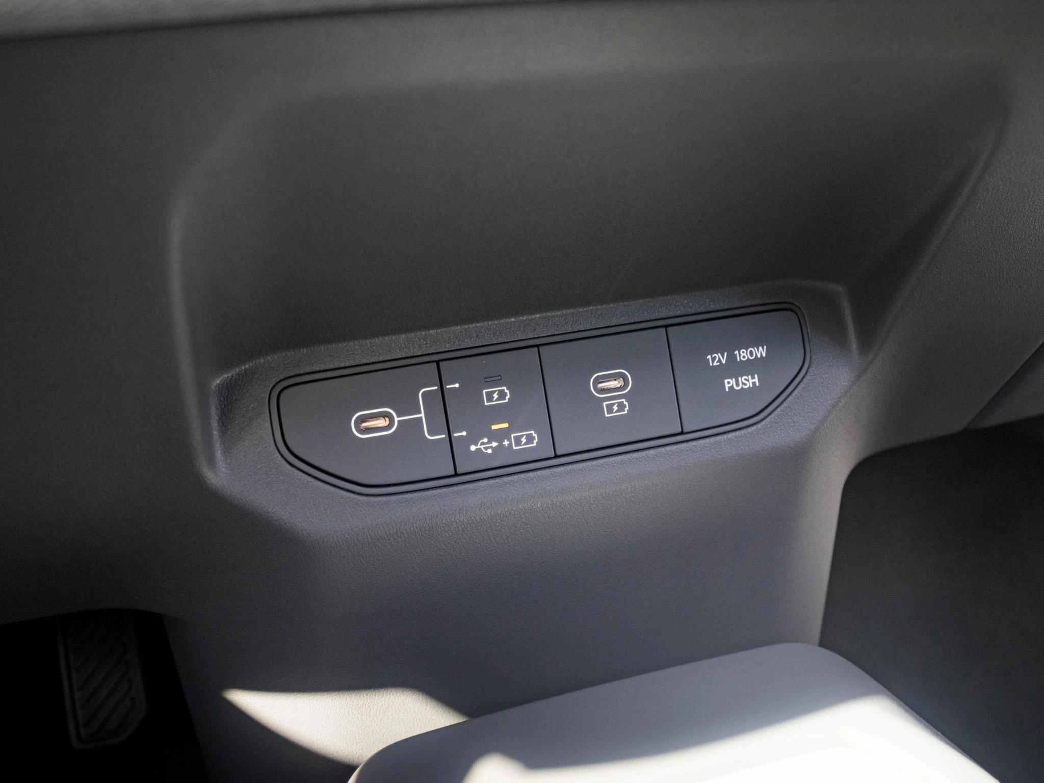 Hoofdafbeelding Kia EV3