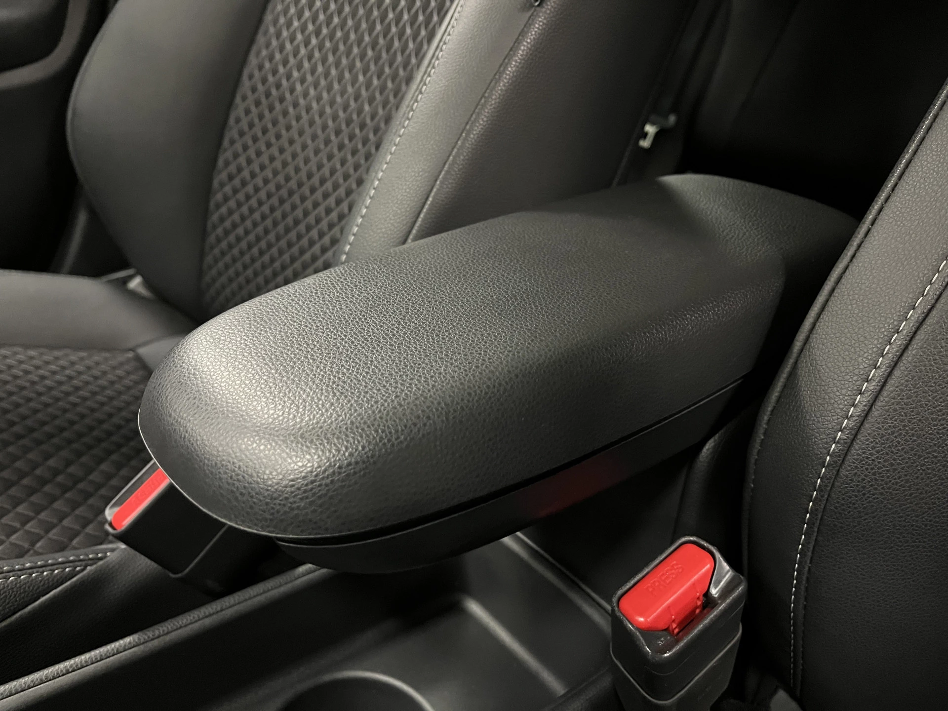 Hoofdafbeelding Mazda 2 Hybrid