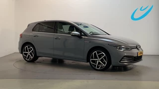 Volkswagen Golf 1.5 eTSI 150pk DSG Style LED Virtual Cockpit Sfeerverlichting Navigatie Camera