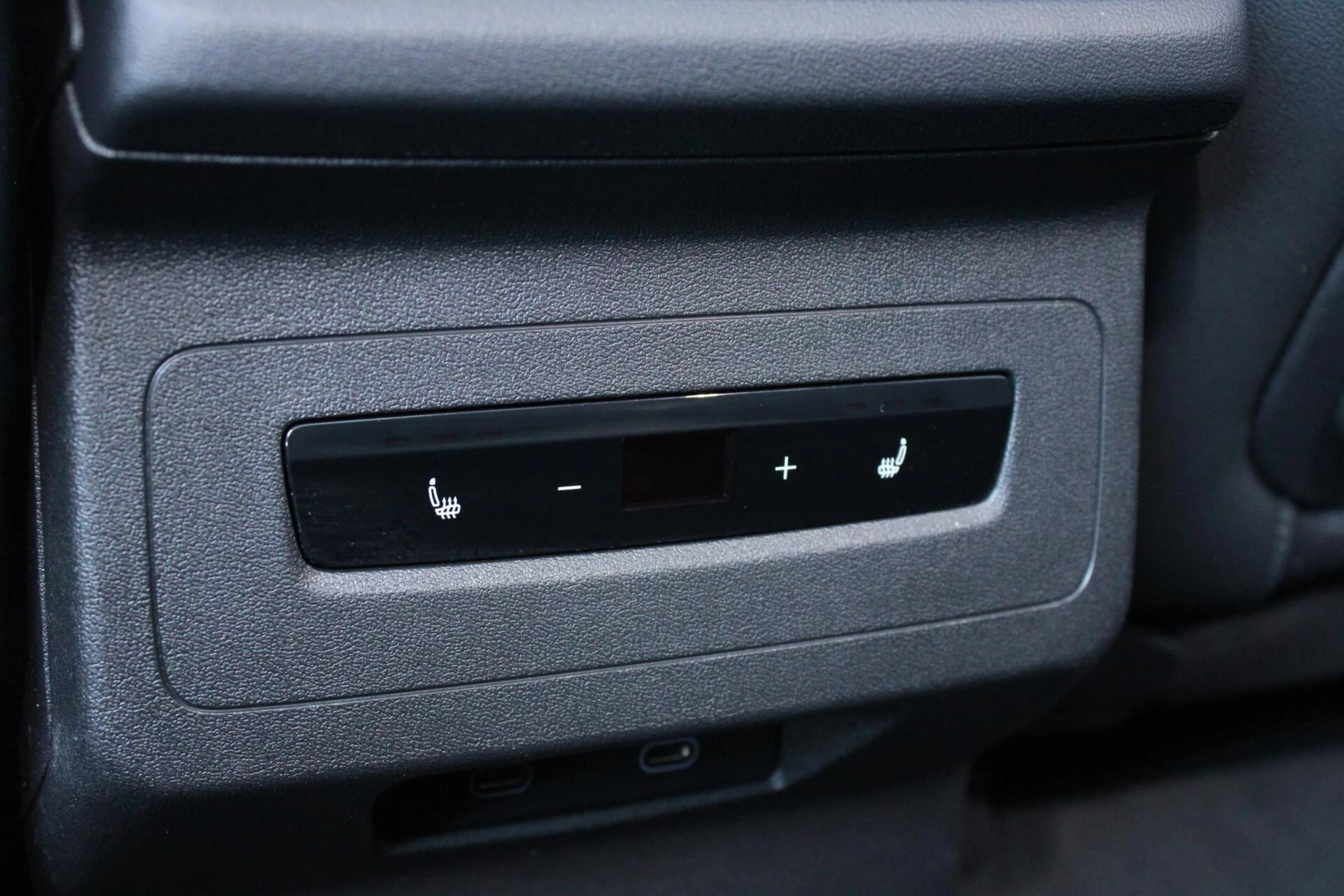 Hoofdafbeelding Audi Q6 e-tron