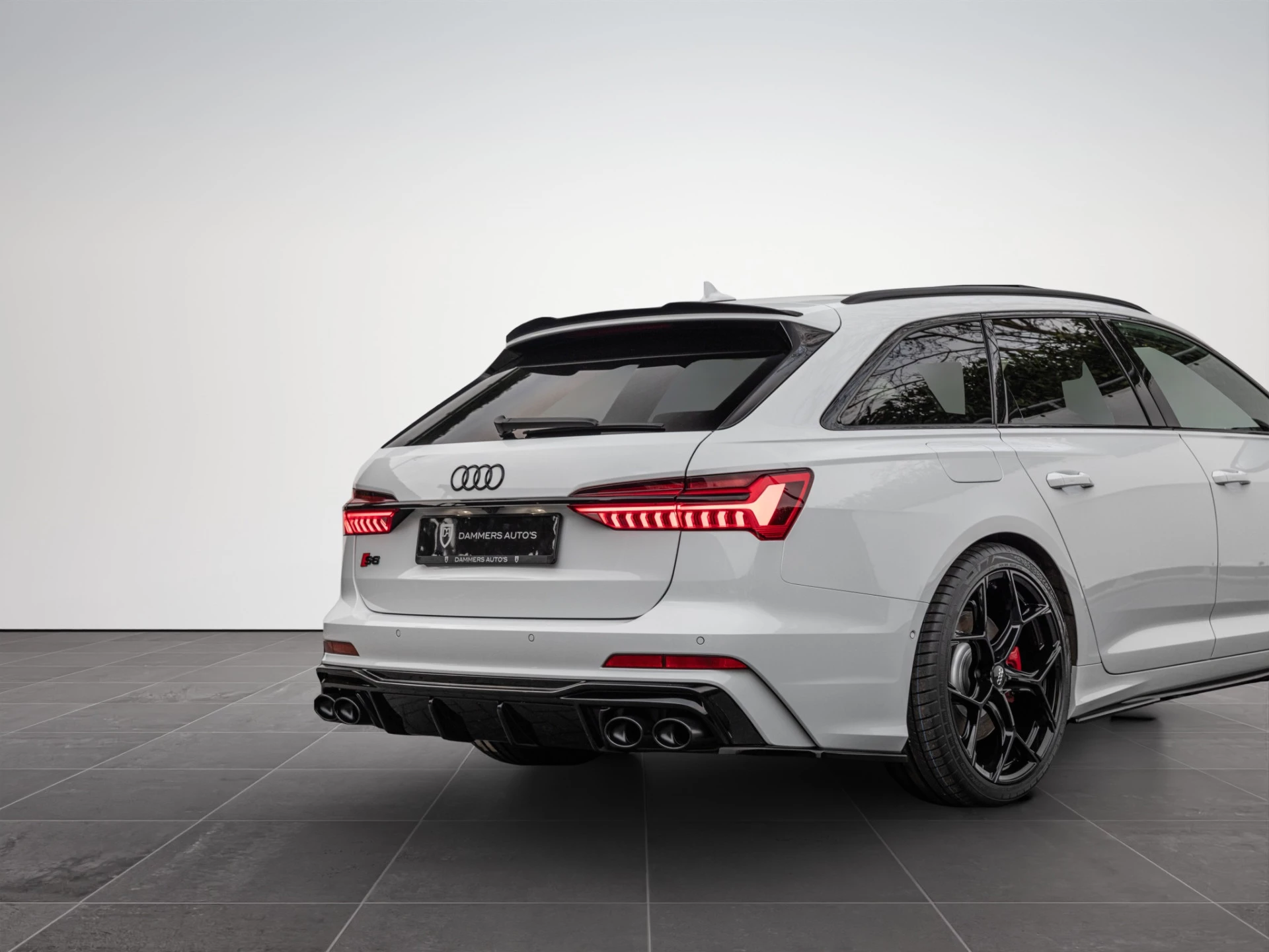 Hoofdafbeelding Audi S6