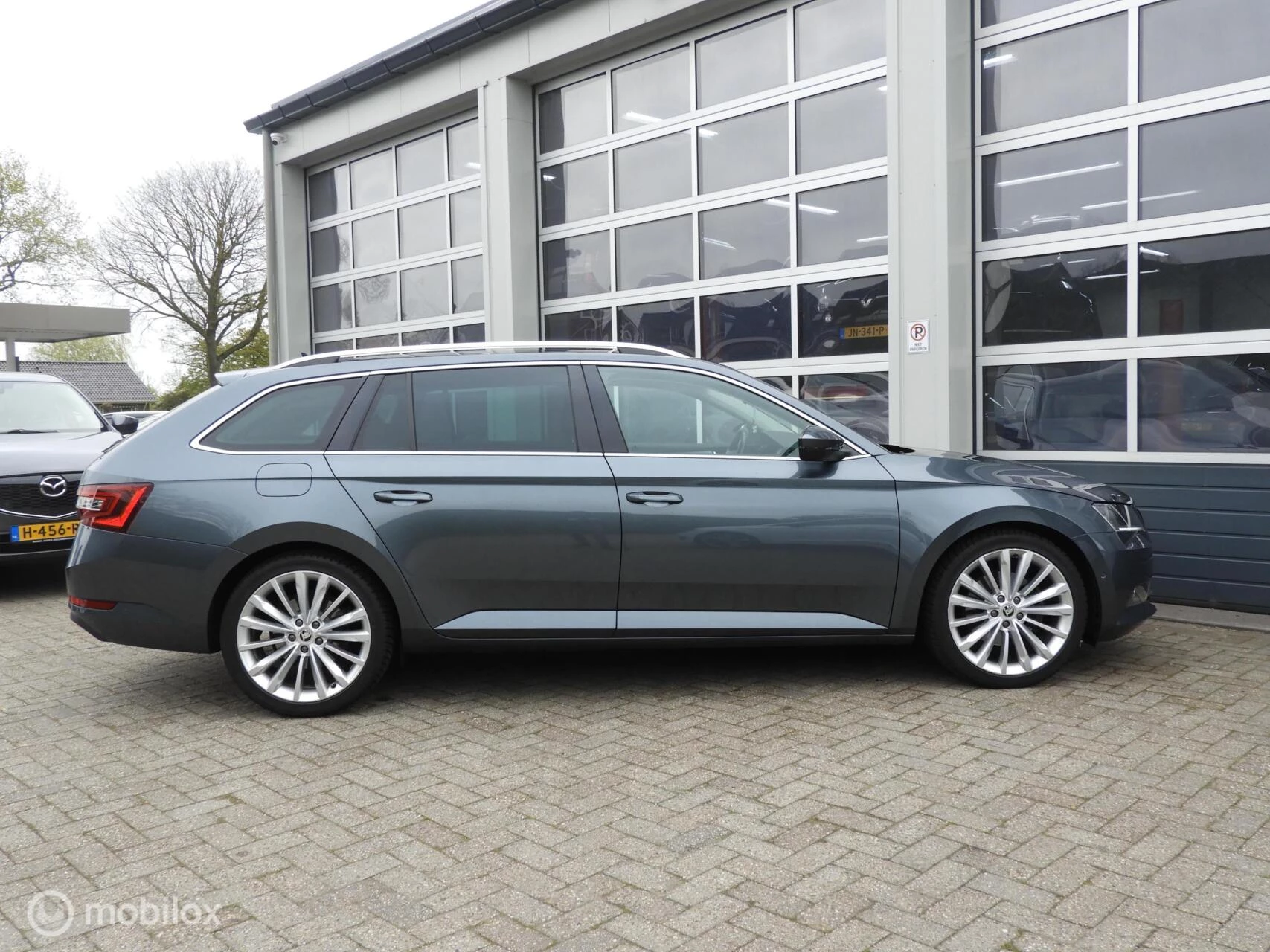 Hoofdafbeelding Škoda Superb
