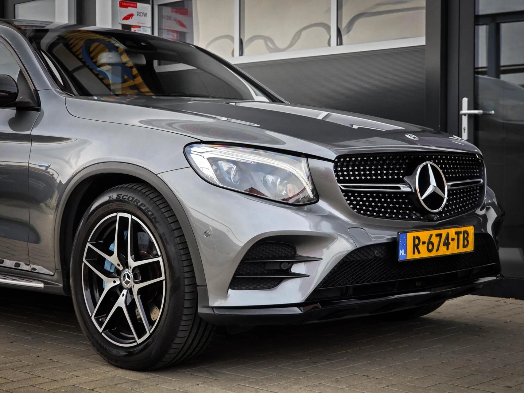 Hoofdafbeelding Mercedes-Benz GLC