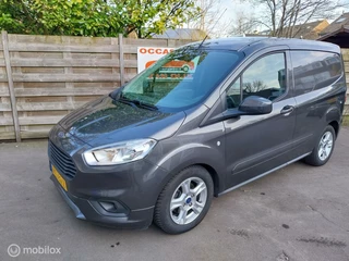 Hoofdafbeelding Ford Transit Courier Ford Transit Courier 1.5 TDCI Limited Duratorq S&S