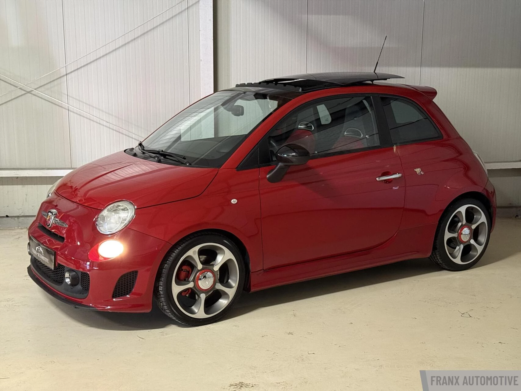Hoofdafbeelding Fiat 500C