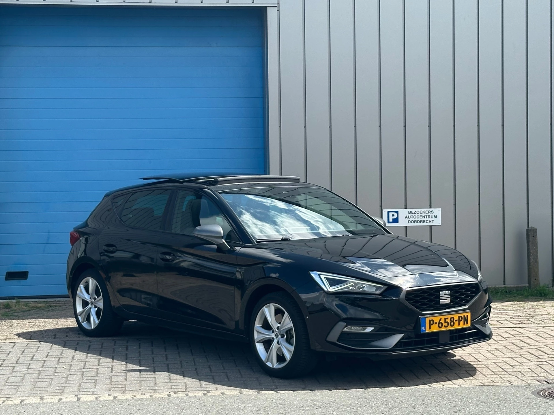 Hoofdafbeelding SEAT Leon