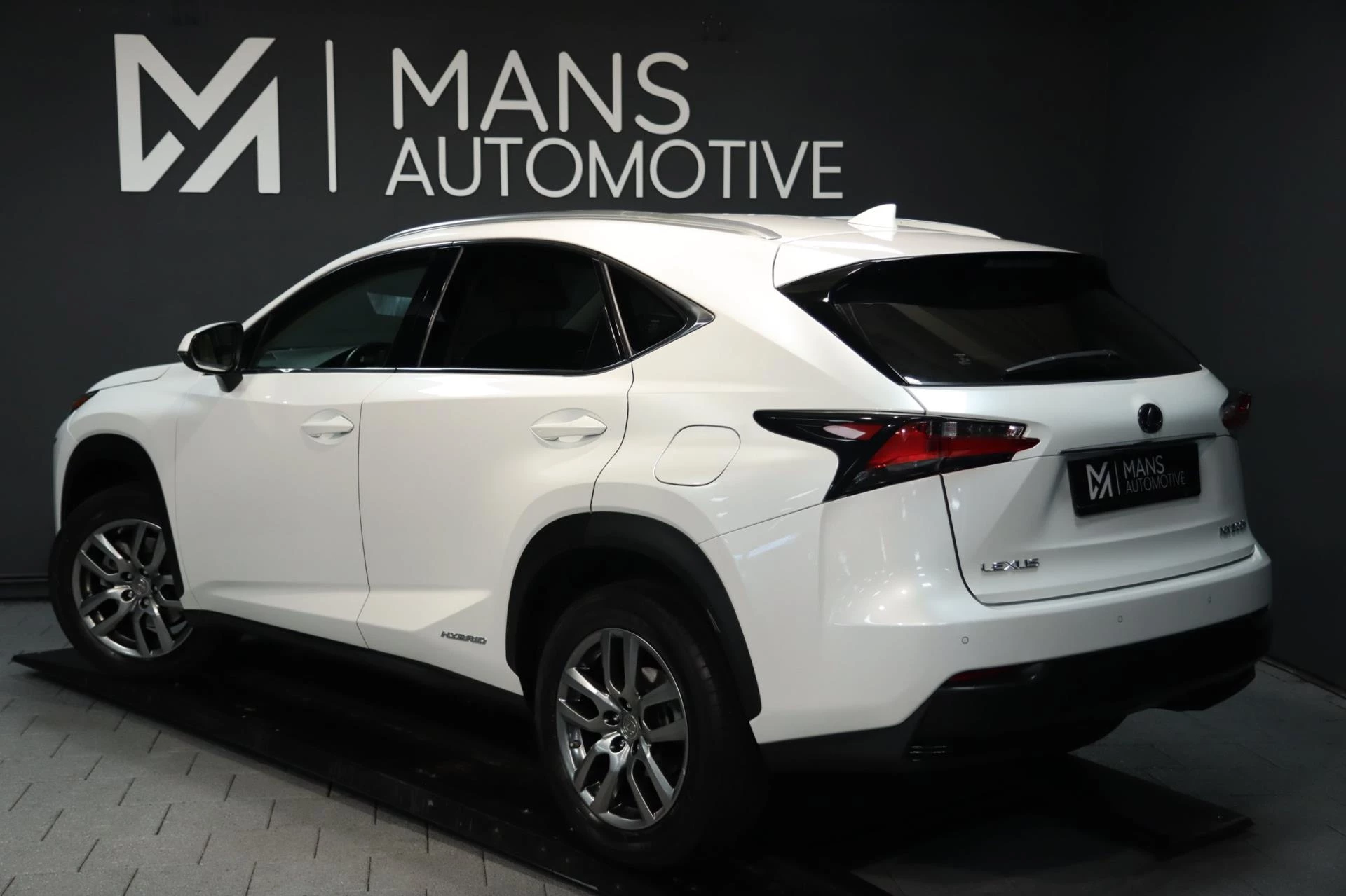 Hoofdafbeelding Lexus NX