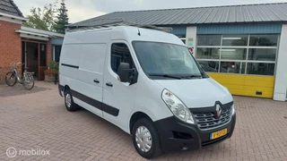 Hoofdafbeelding Renault Master Renault Master bestel T35 2.3 dCi L2H2 3 Zits bank en imperiaal !!