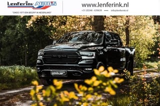 Dodge Ram 1500 5.7 V8 4x4 Crew Cab Laramie Sport Night Edition Adapt Cruise, 360 Camera, Panodak, Luchtvering, 22" LMV, 5-Zits, Nieuw