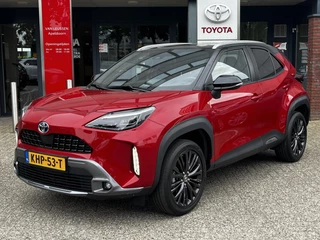 Toyota Yaris Cross 1.5 Hybrid ADVENTURE STOEL/STUURVERW HEAD-UP EL-ACHTERKLEP PARK-SENSOREN NAVI CLIMA AD-CRUISE APPLE/ANDROID 18'' LM-VELGEN KEYLESS