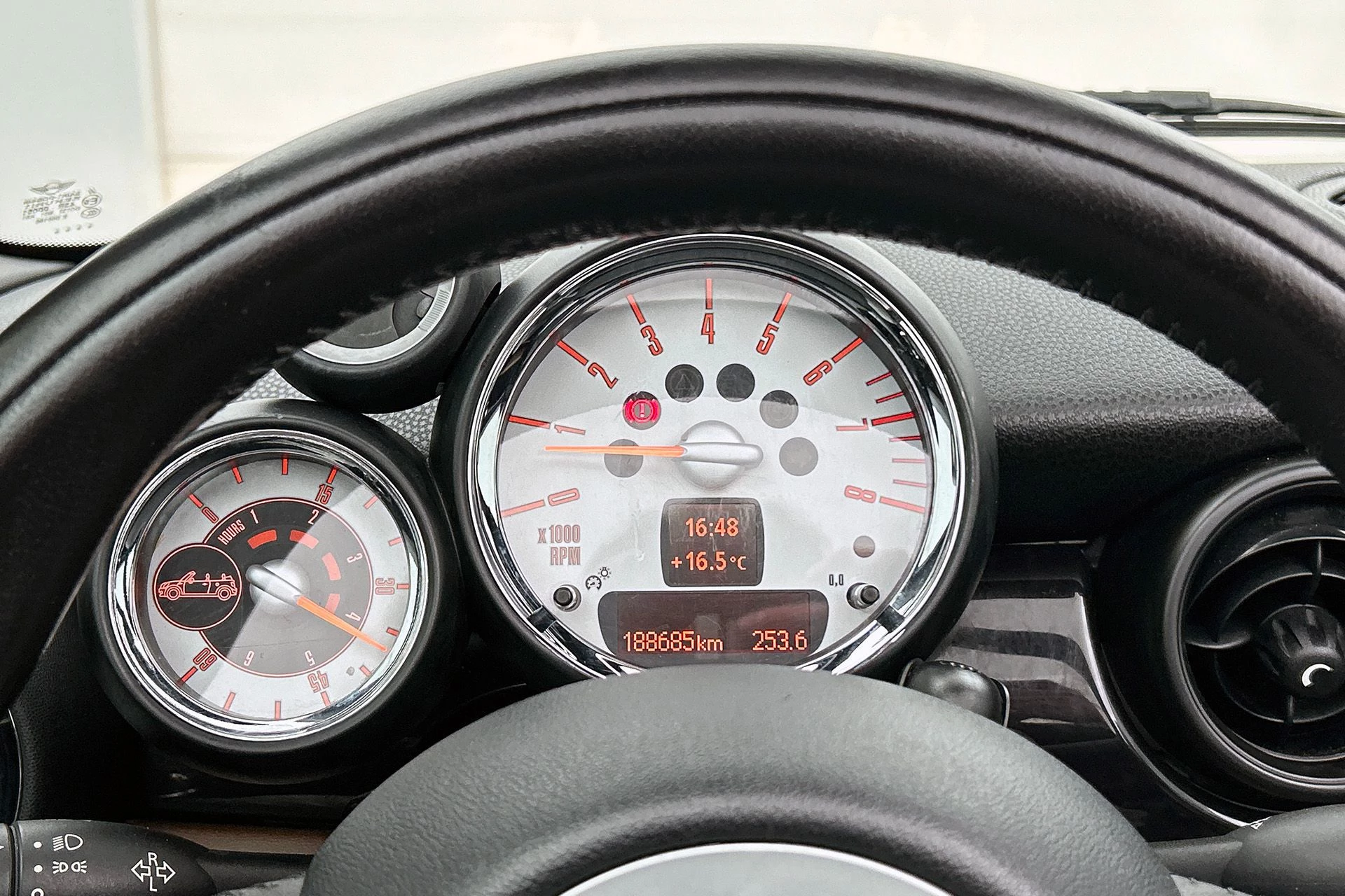 Hoofdafbeelding MINI One Cabrio