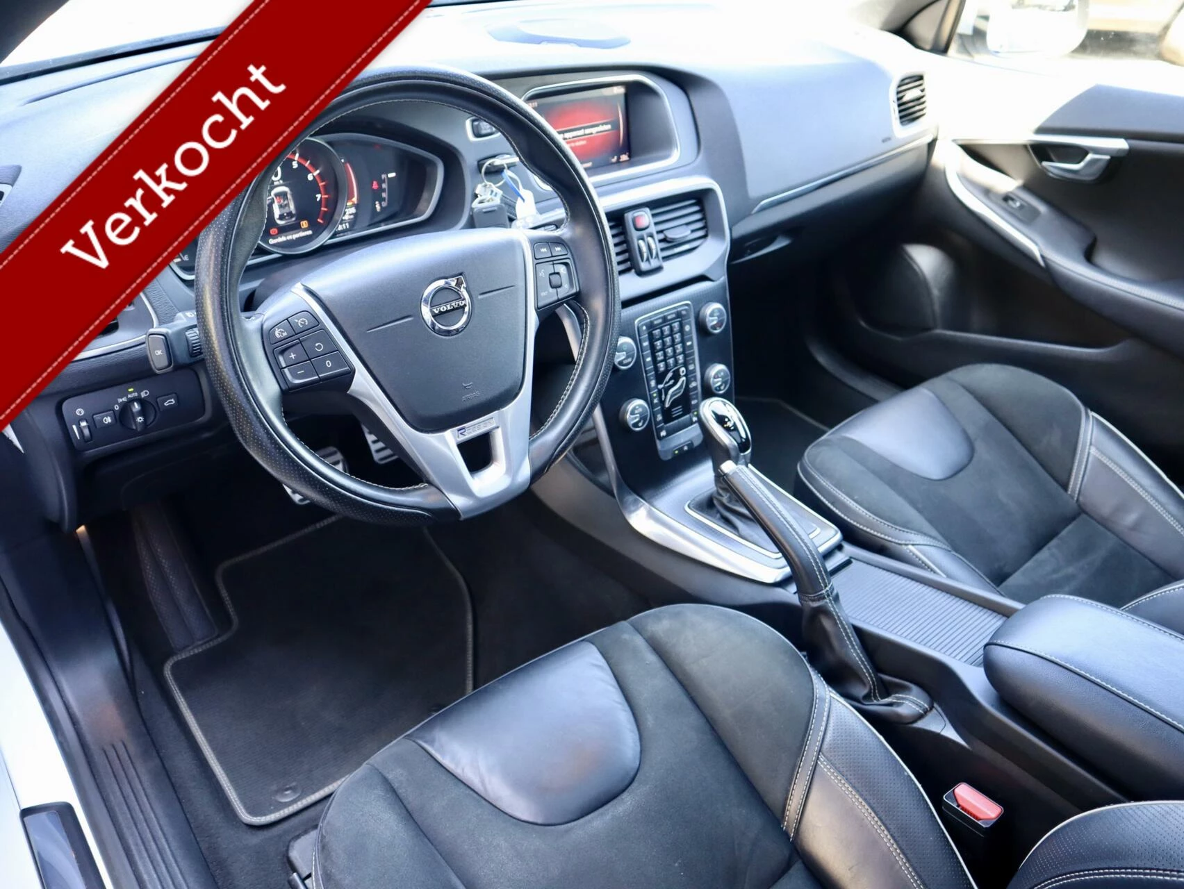 Hoofdafbeelding Volvo V40